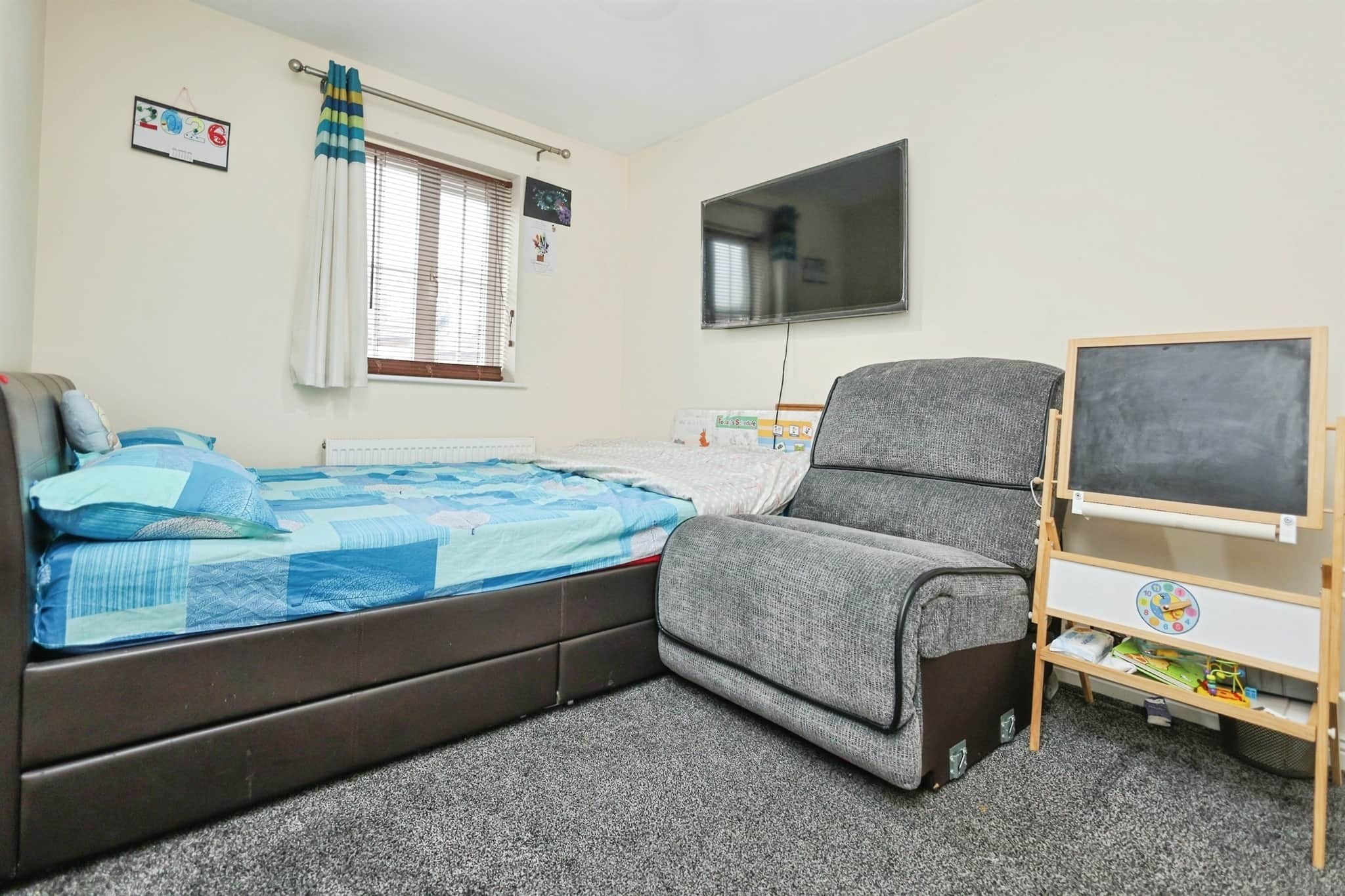 Property at Delingpole Walk, Cradley Heath