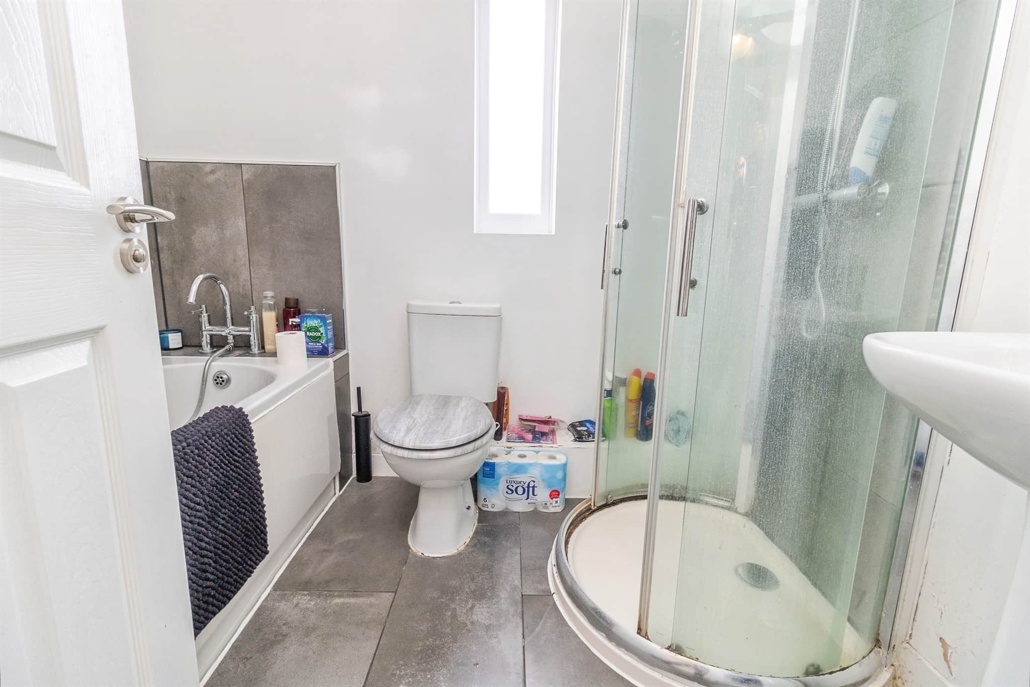 Property at Penda Close, Luton