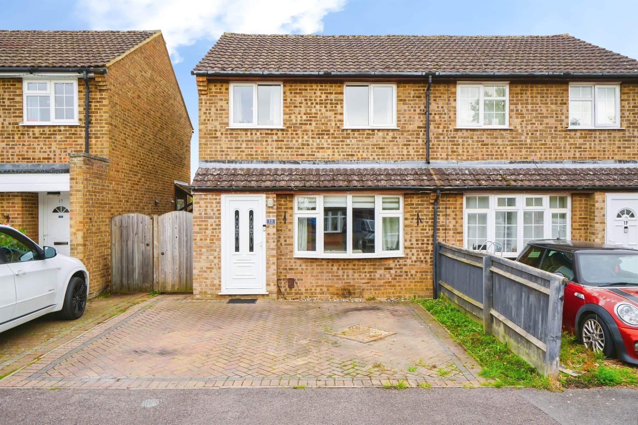 Property at Avon Crescent, BICESTER