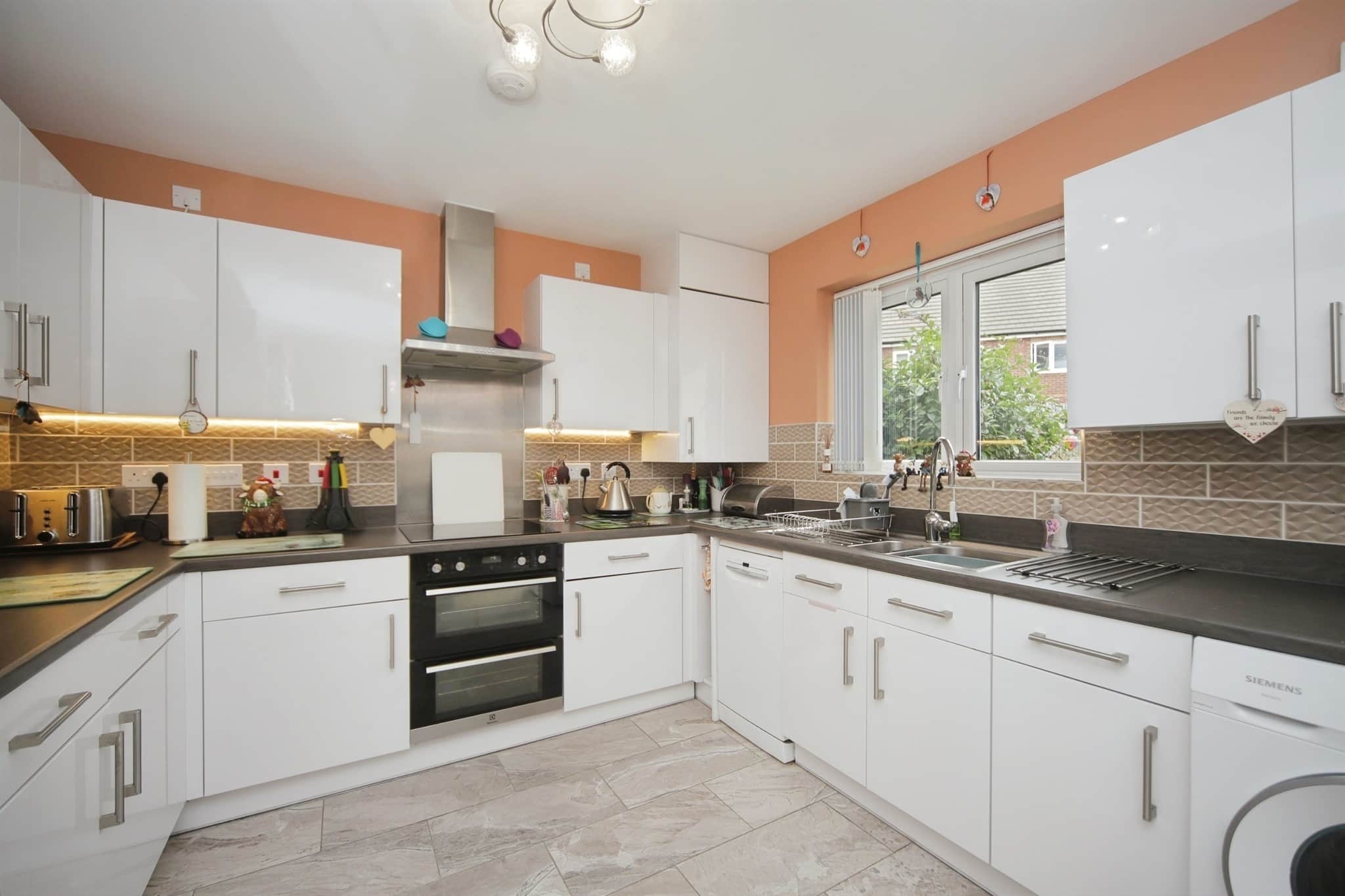 Property at Lombardy Avenue, Chard