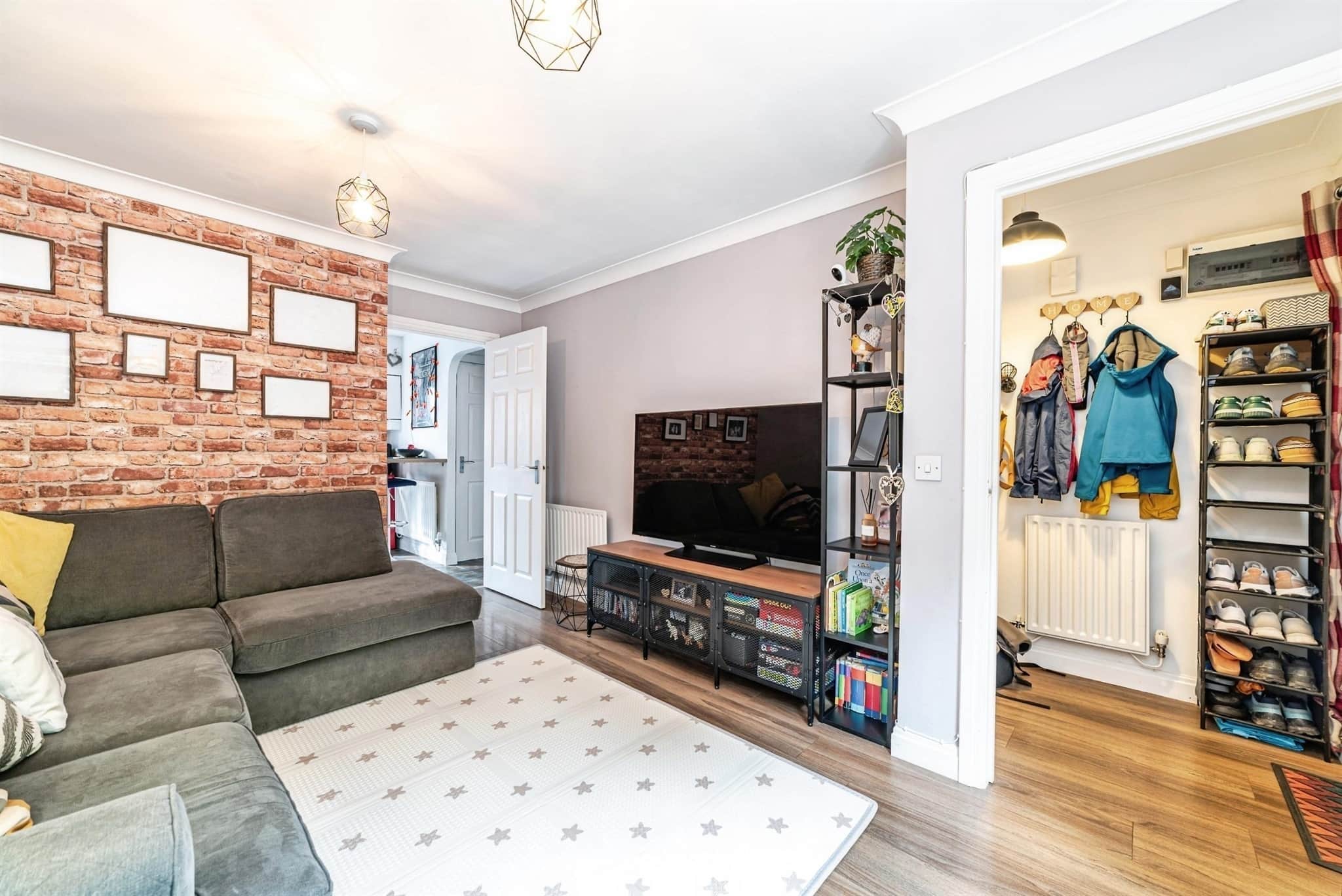 Property at Breadels Field, Beggarwood, BASINGSTOKE