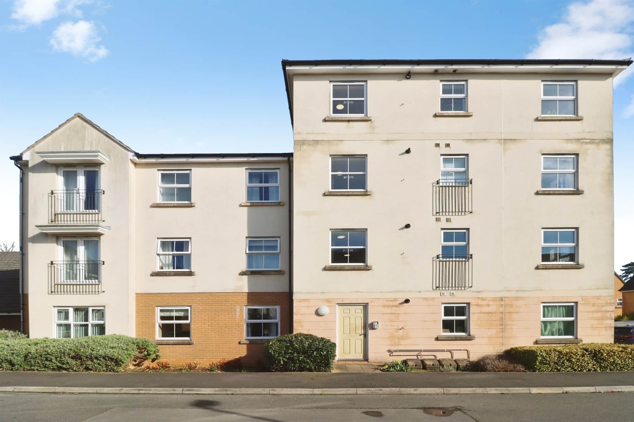 Property at Oak Leaze, Patchway, Bristol