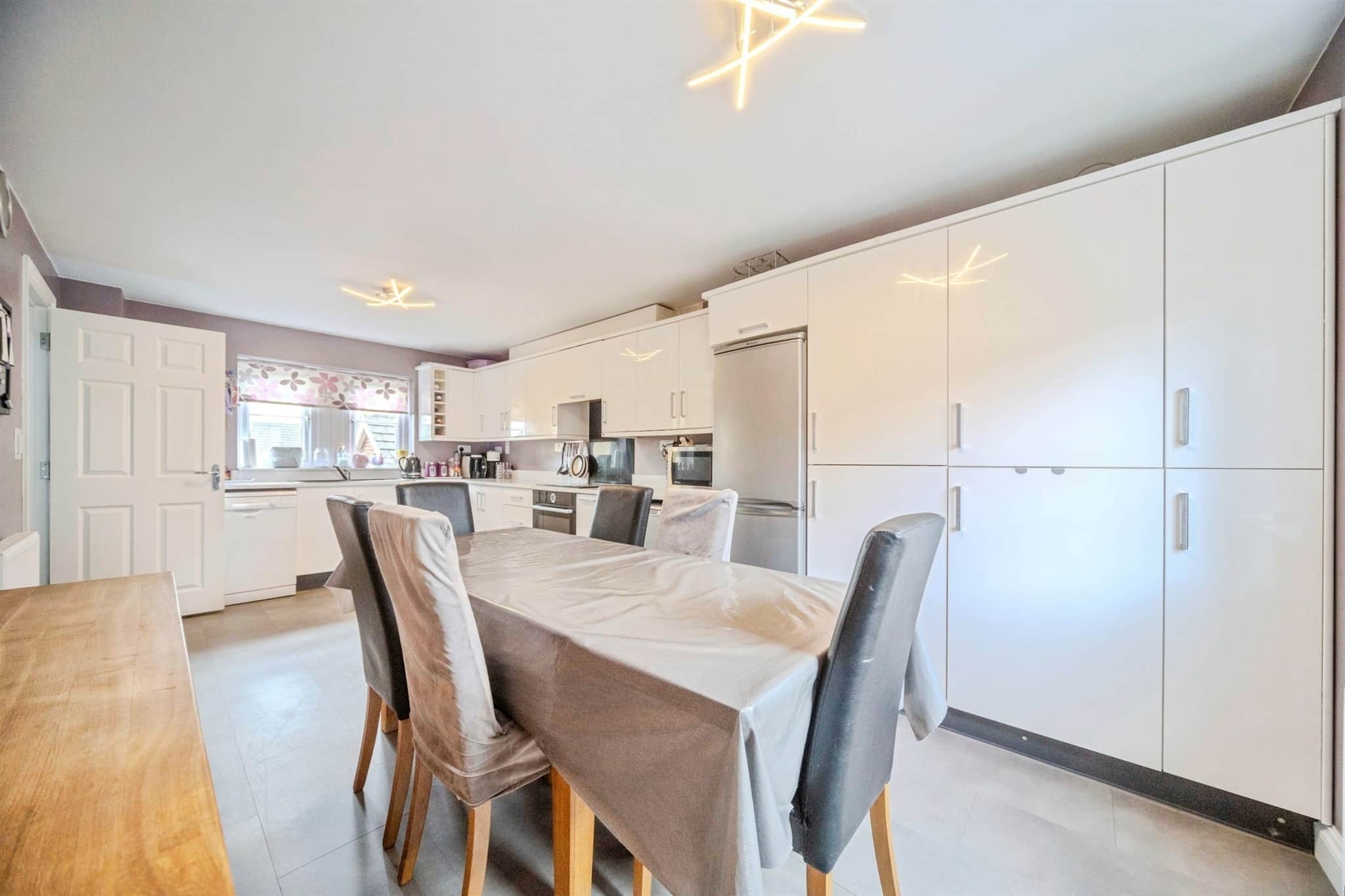 Property at Keel Way, Oxley Park, Milton Keynes