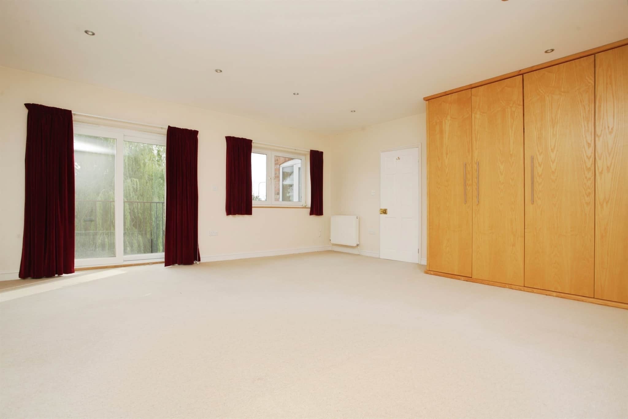 Property at Vicarage Hill, Clifton Upon Dunsmore, Rugby