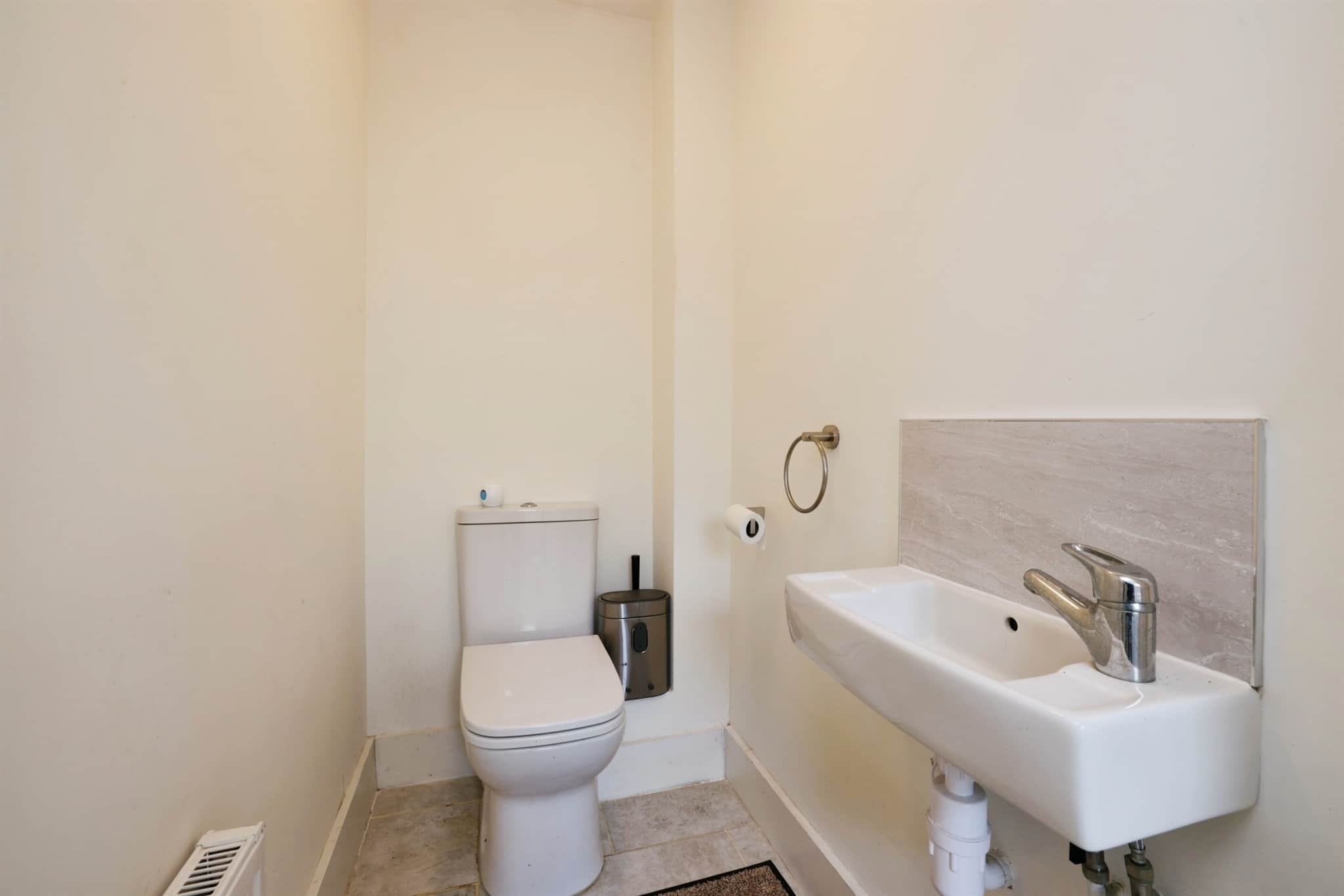 Property at Earls Court Road, Amesbury, Salisbury