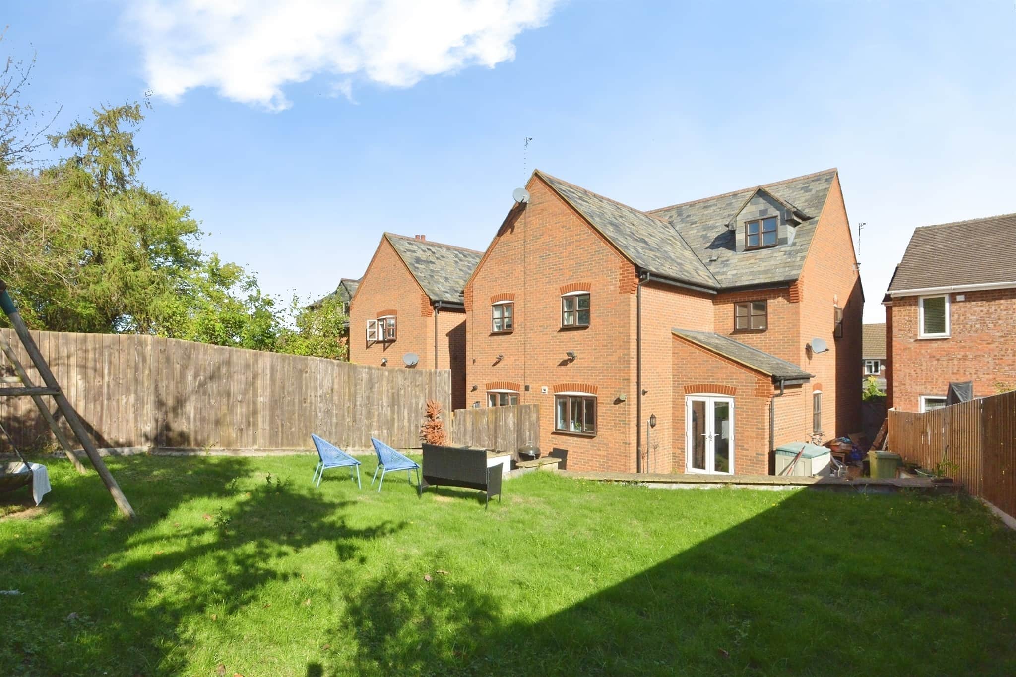 Property at London Road, Loughton, Milton Keynes