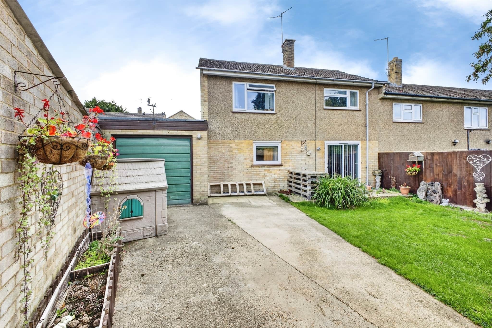 Property at Castle Way, Barton Seagrave, Kettering