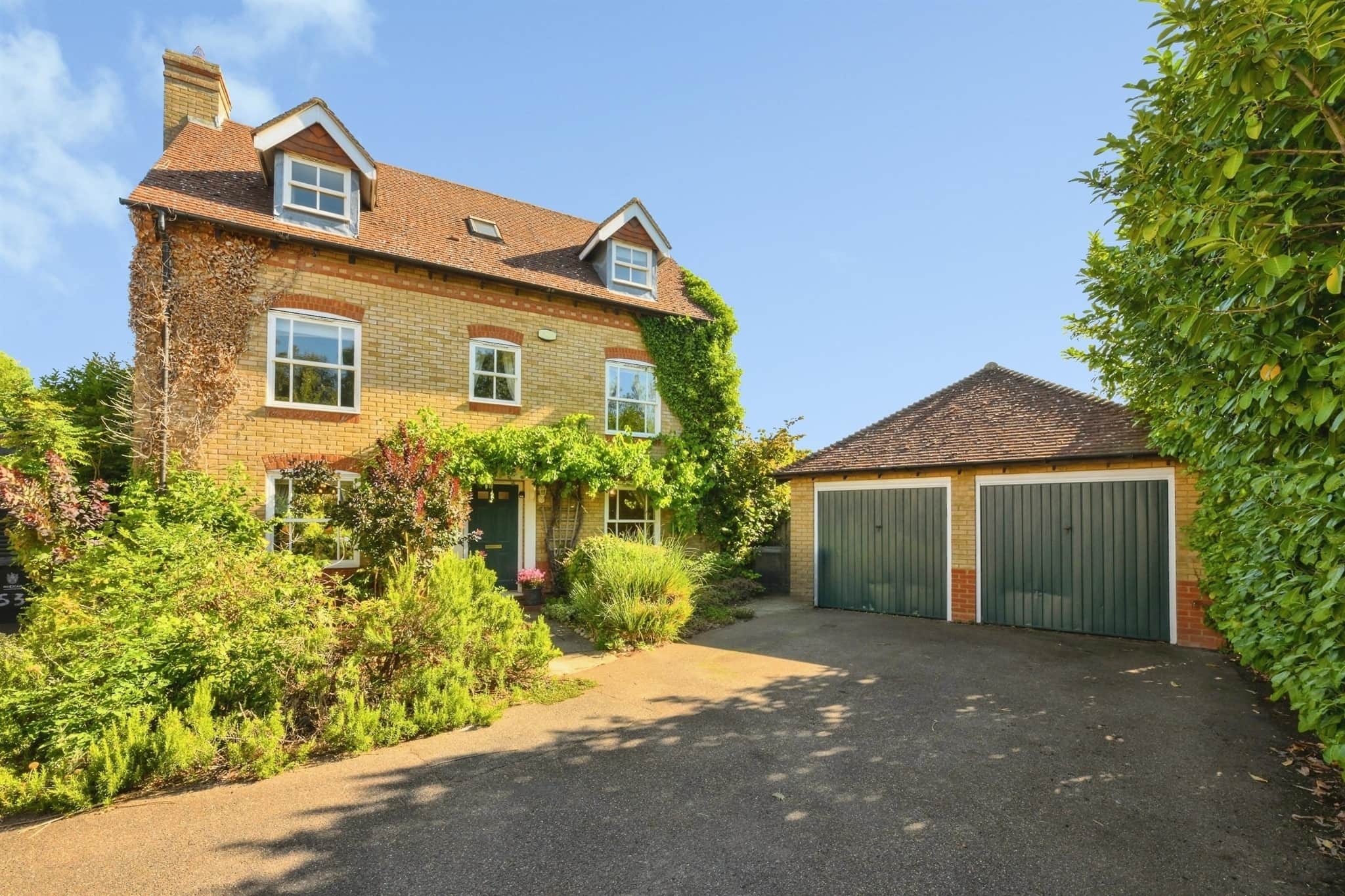 Property at Monkfield Lane, Great Cambourne, Cambridge