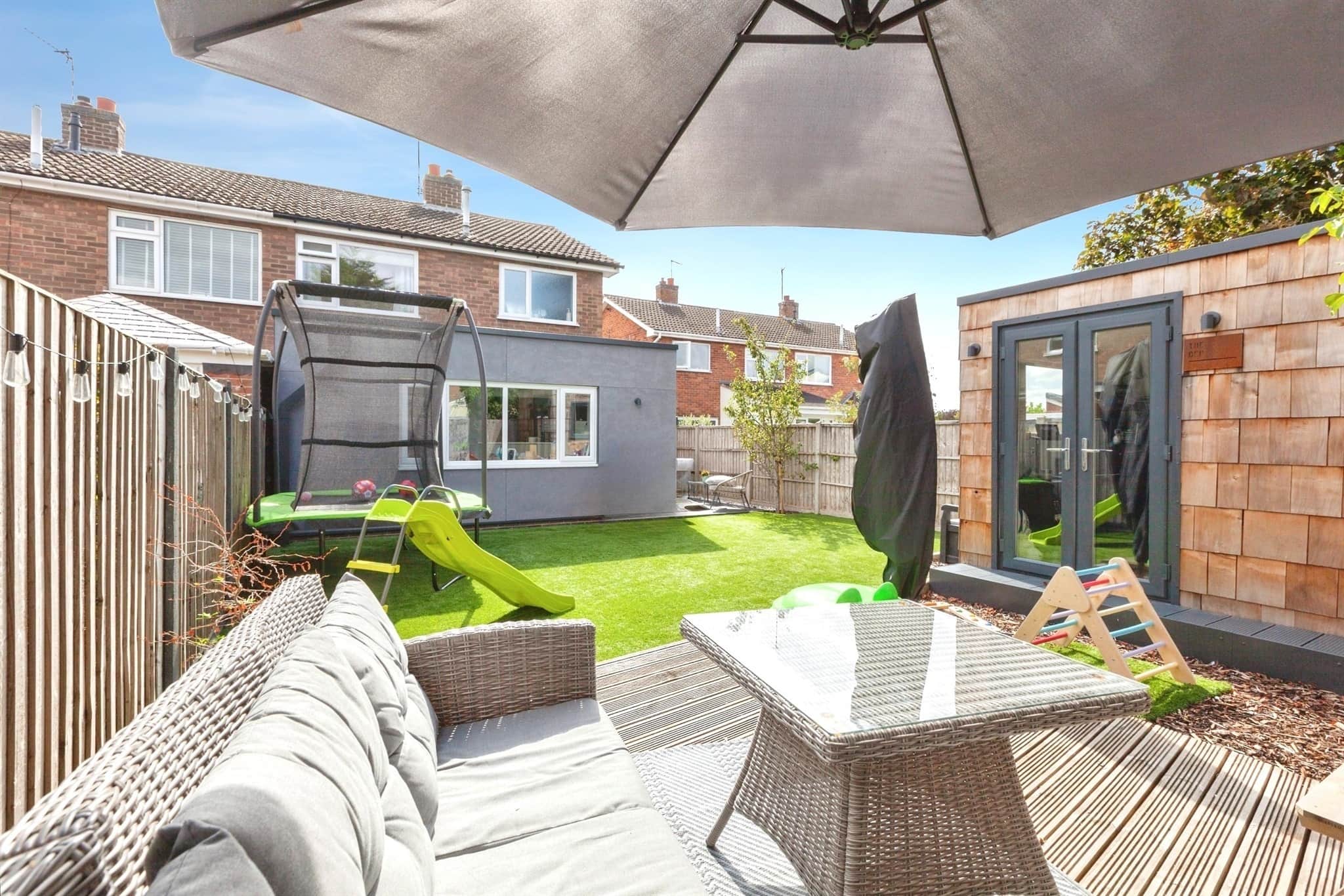 Property at Curtis Close, Whetstone, Leicester