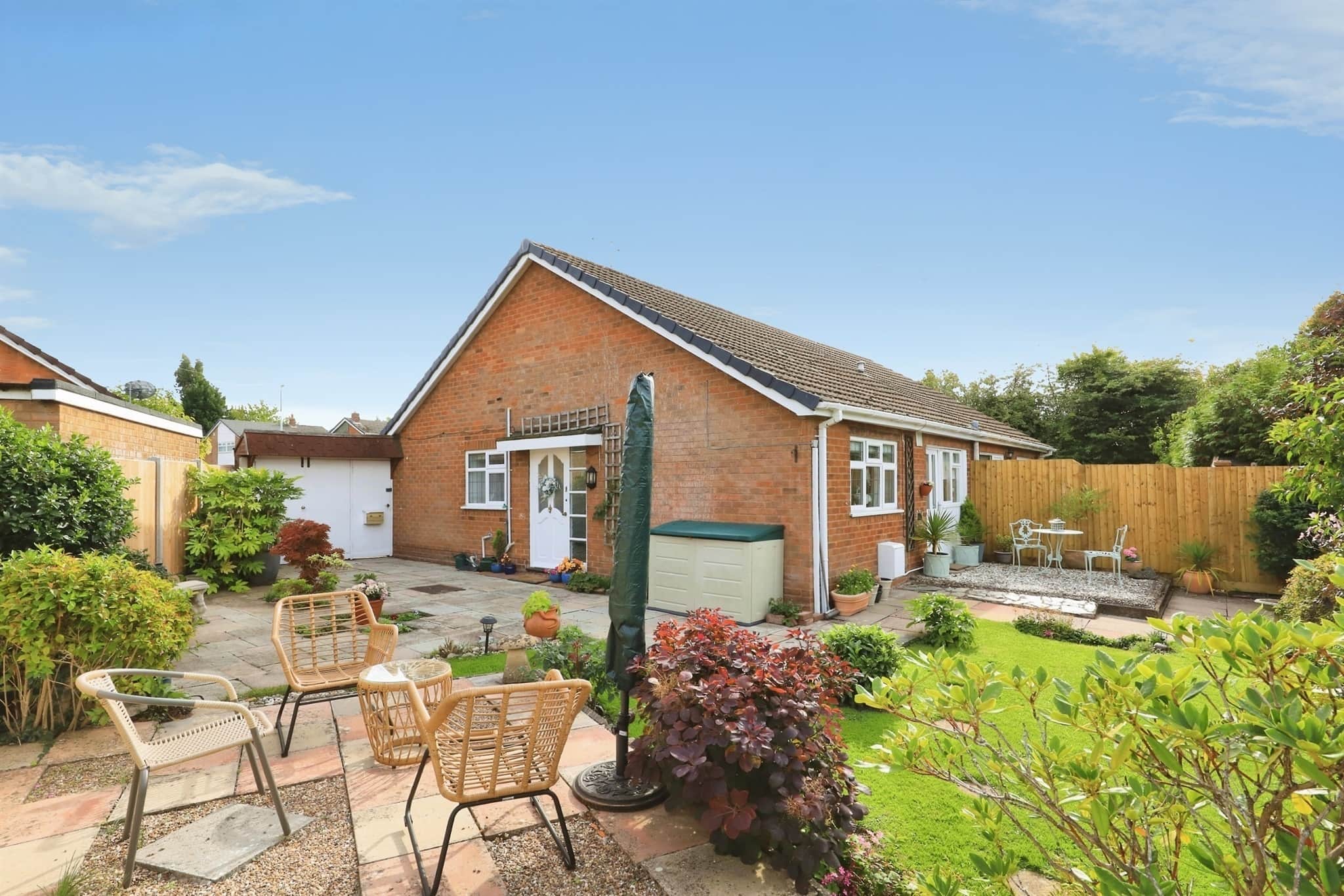 Property at Oak Leys, Finchfield, Wolverhampton