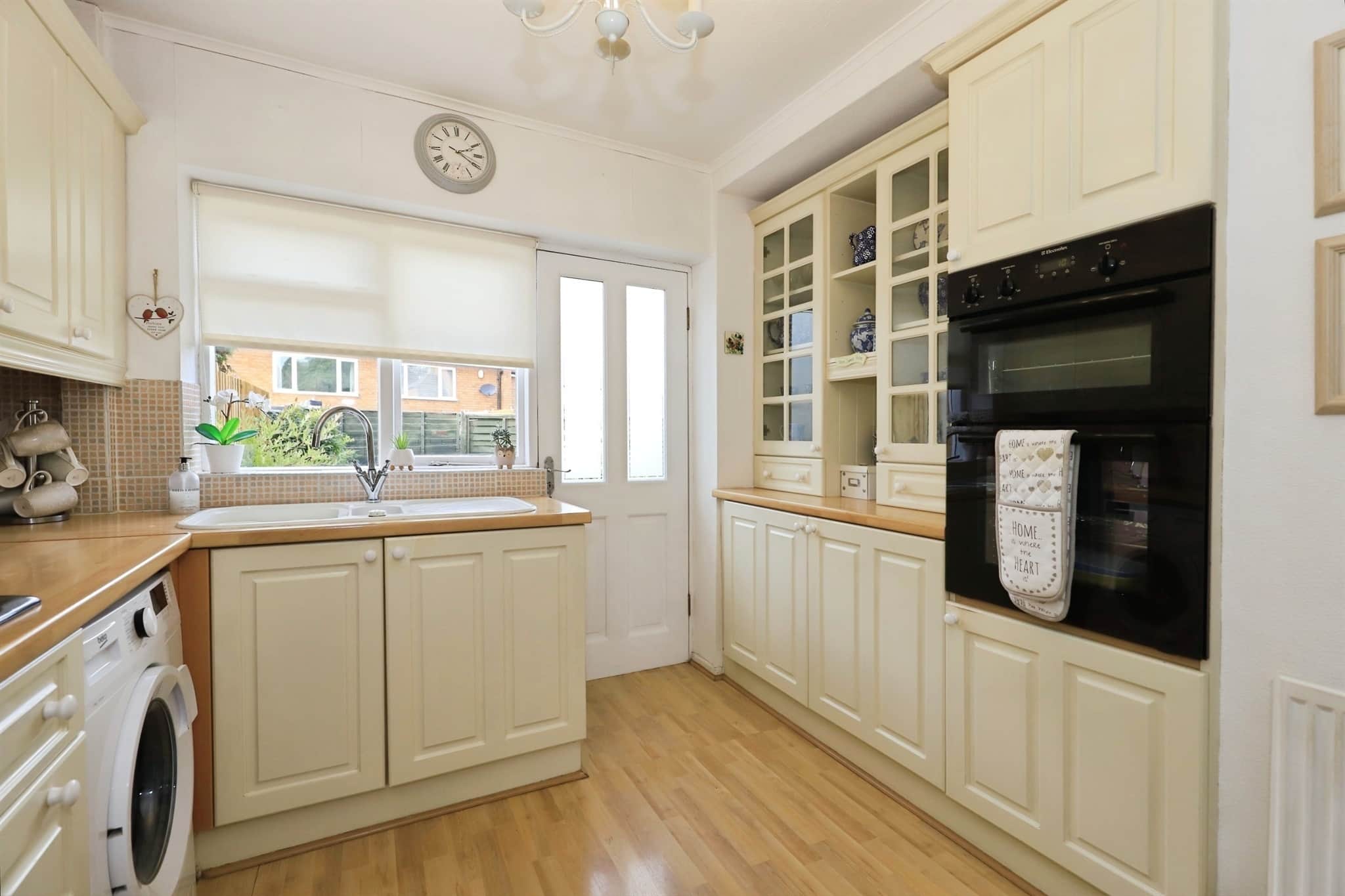 Property at Oak Leys, Finchfield, Wolverhampton