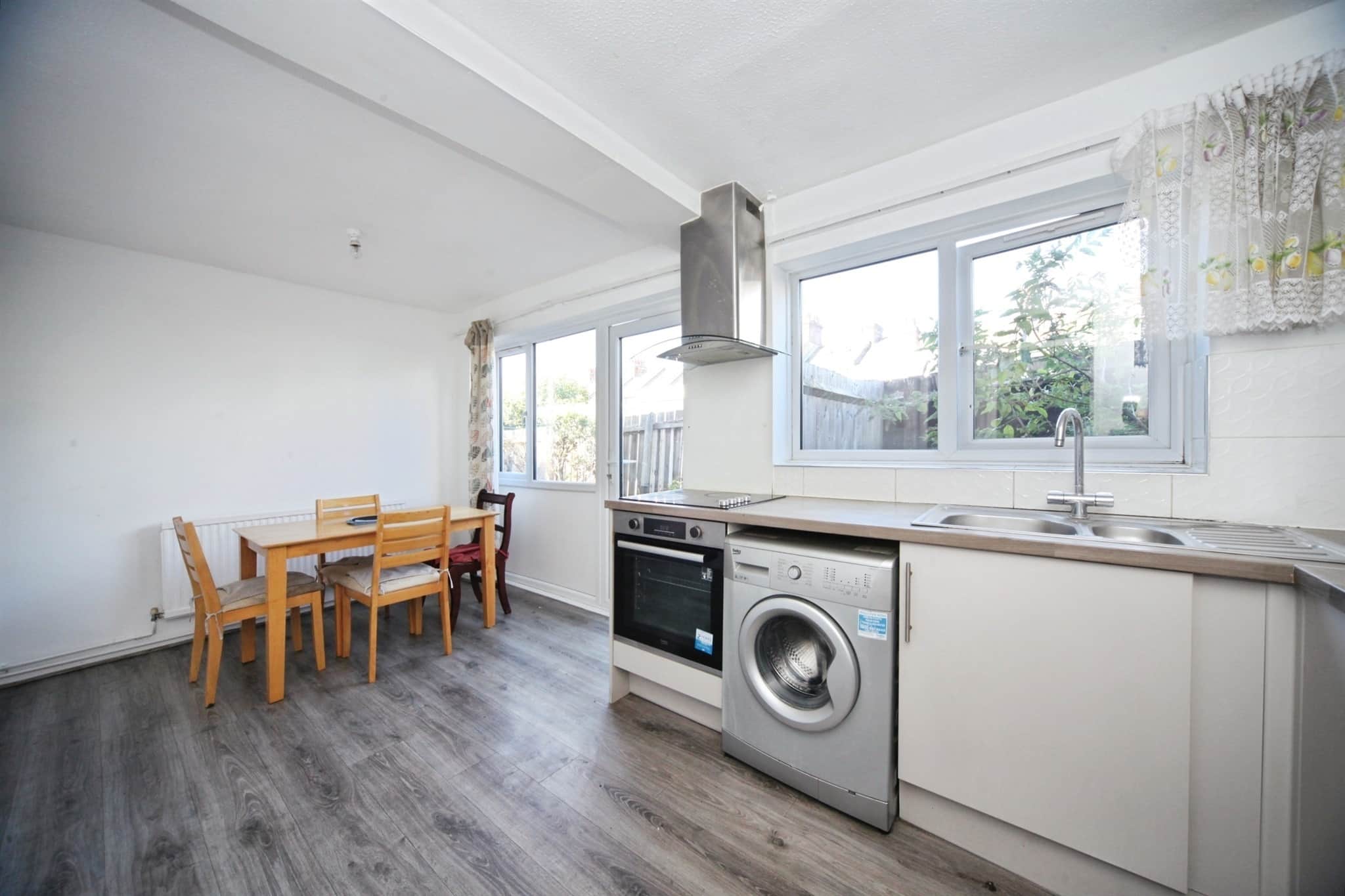 Property at Elgar Path, Luton