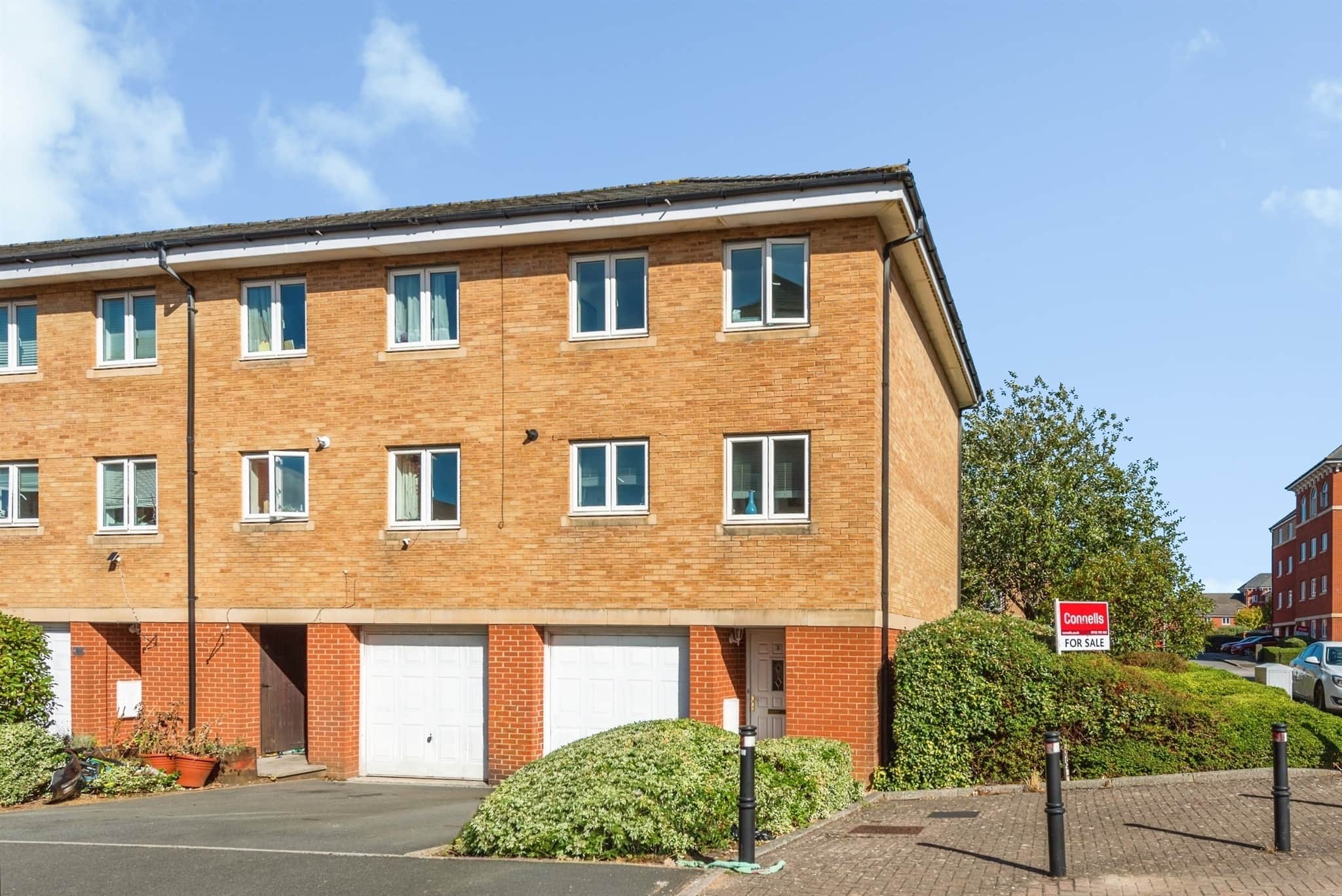 Property at Saltash Road, Swindon