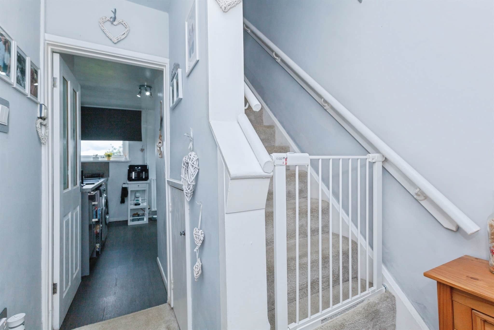 Property at Newlyn Parade, LEICESTER