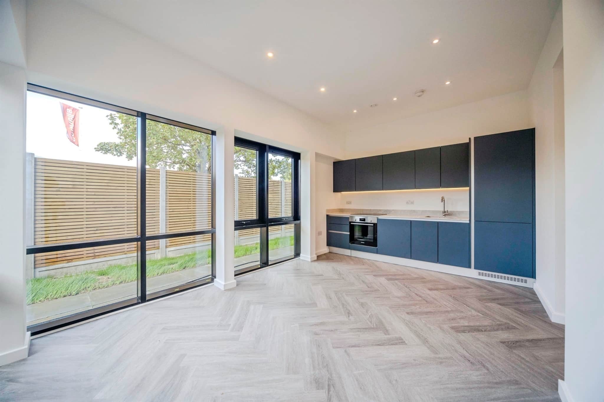 Property at Caldecotte Lake Drive, Caldecotte, Milton Keynes