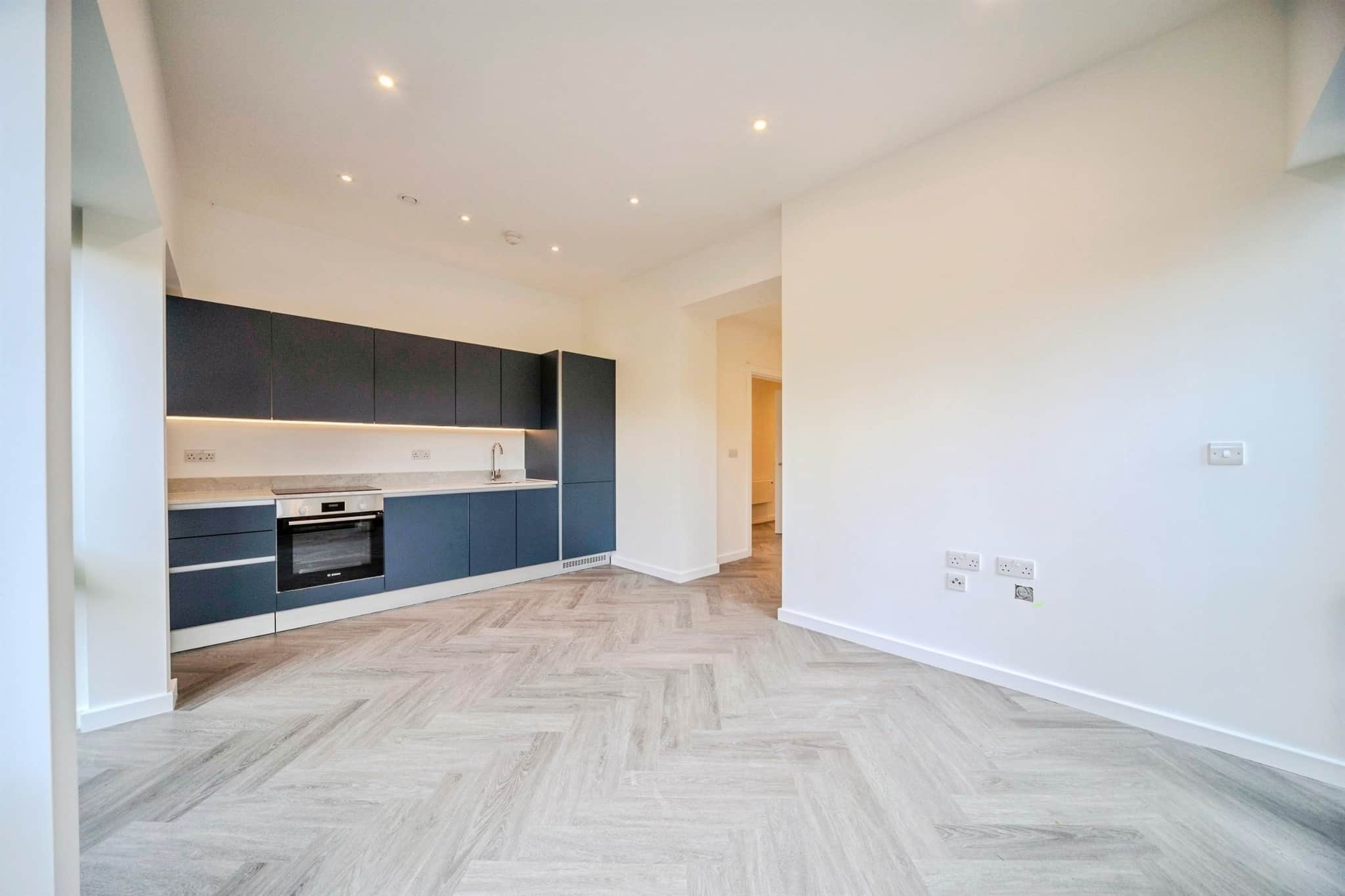 Property at Caldecotte Lake Drive, Caldecotte, Milton Keynes