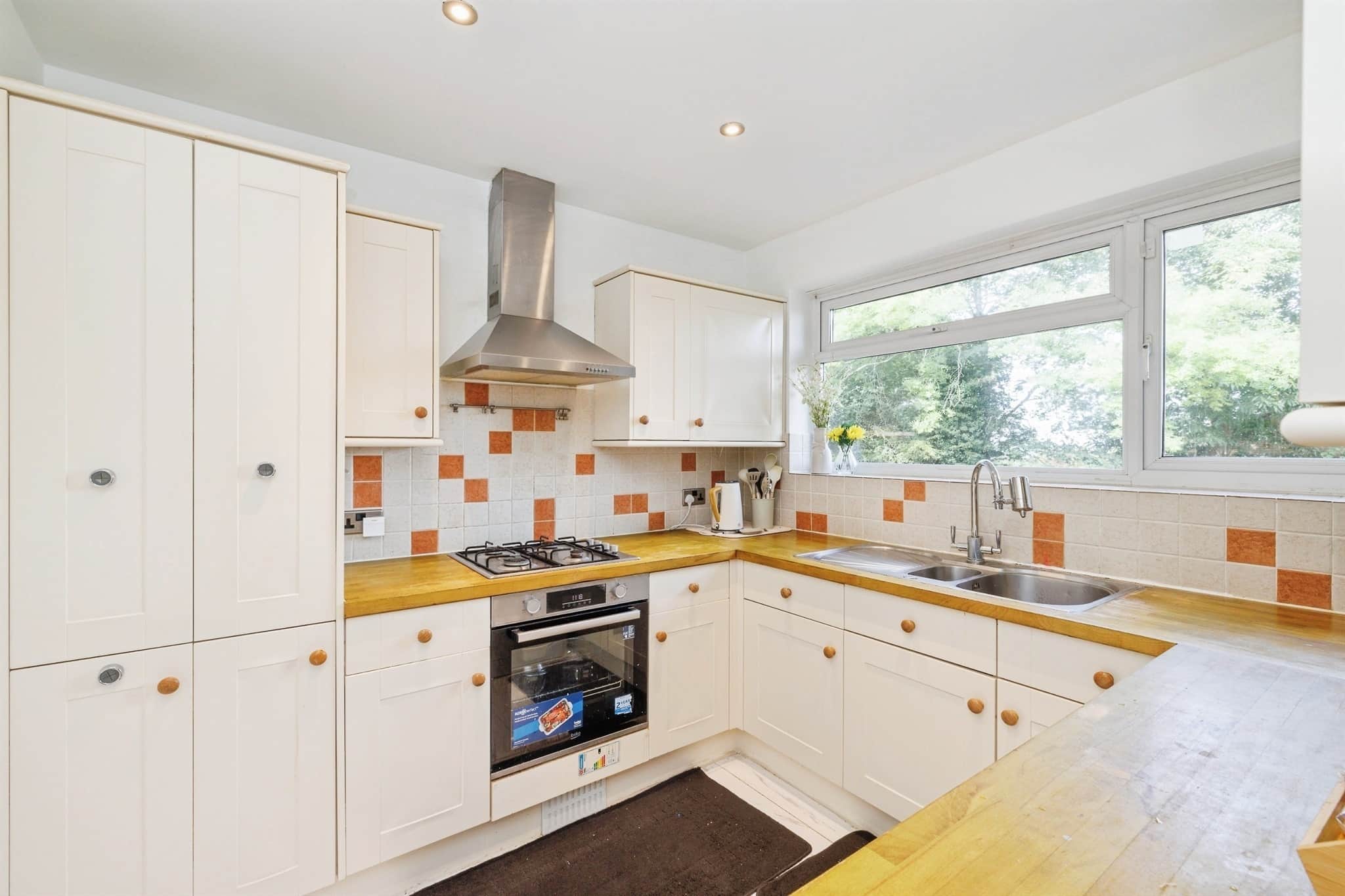 Property at Harriet Way, Bushey