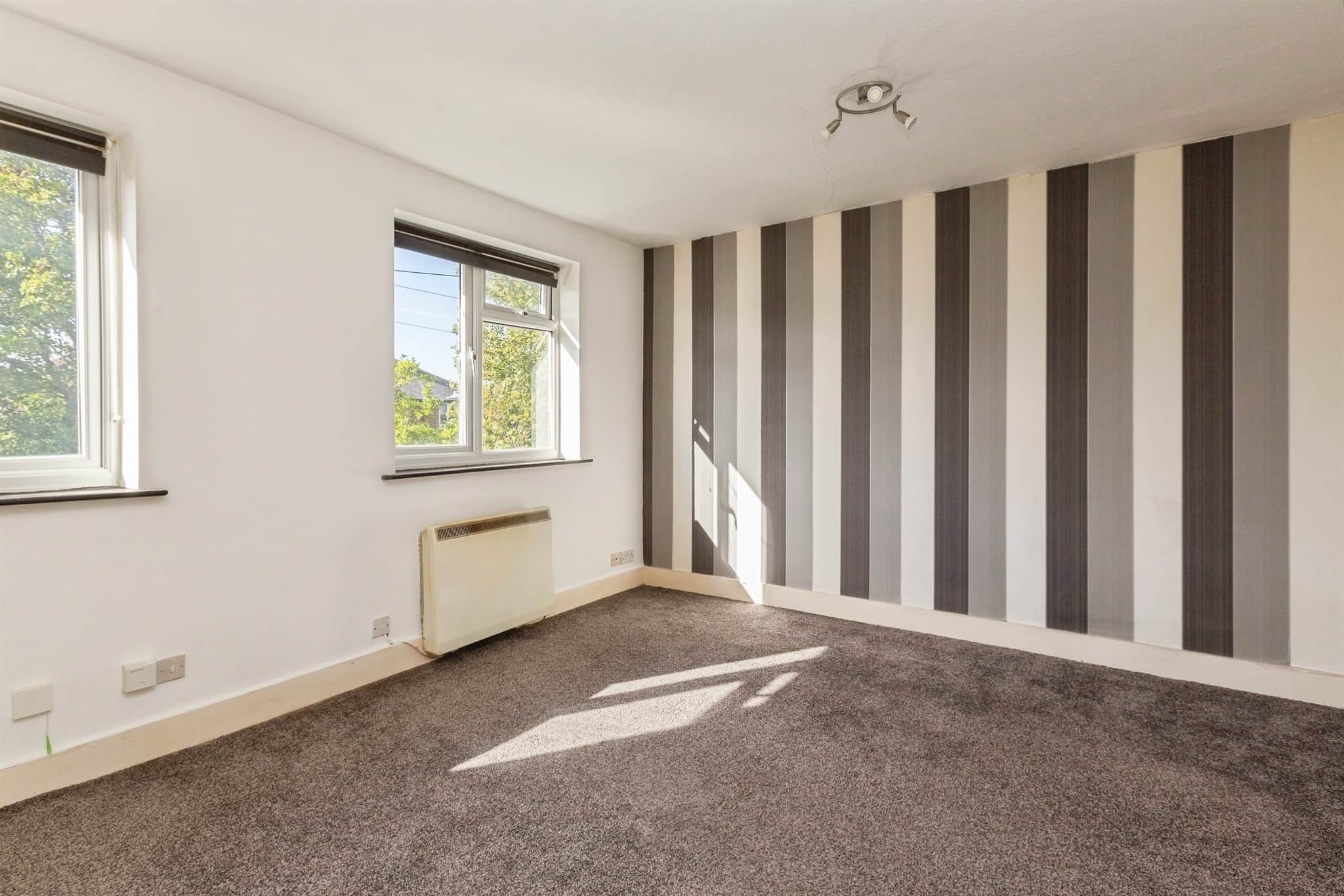 Property at Clinton Crescent, Aylesbury