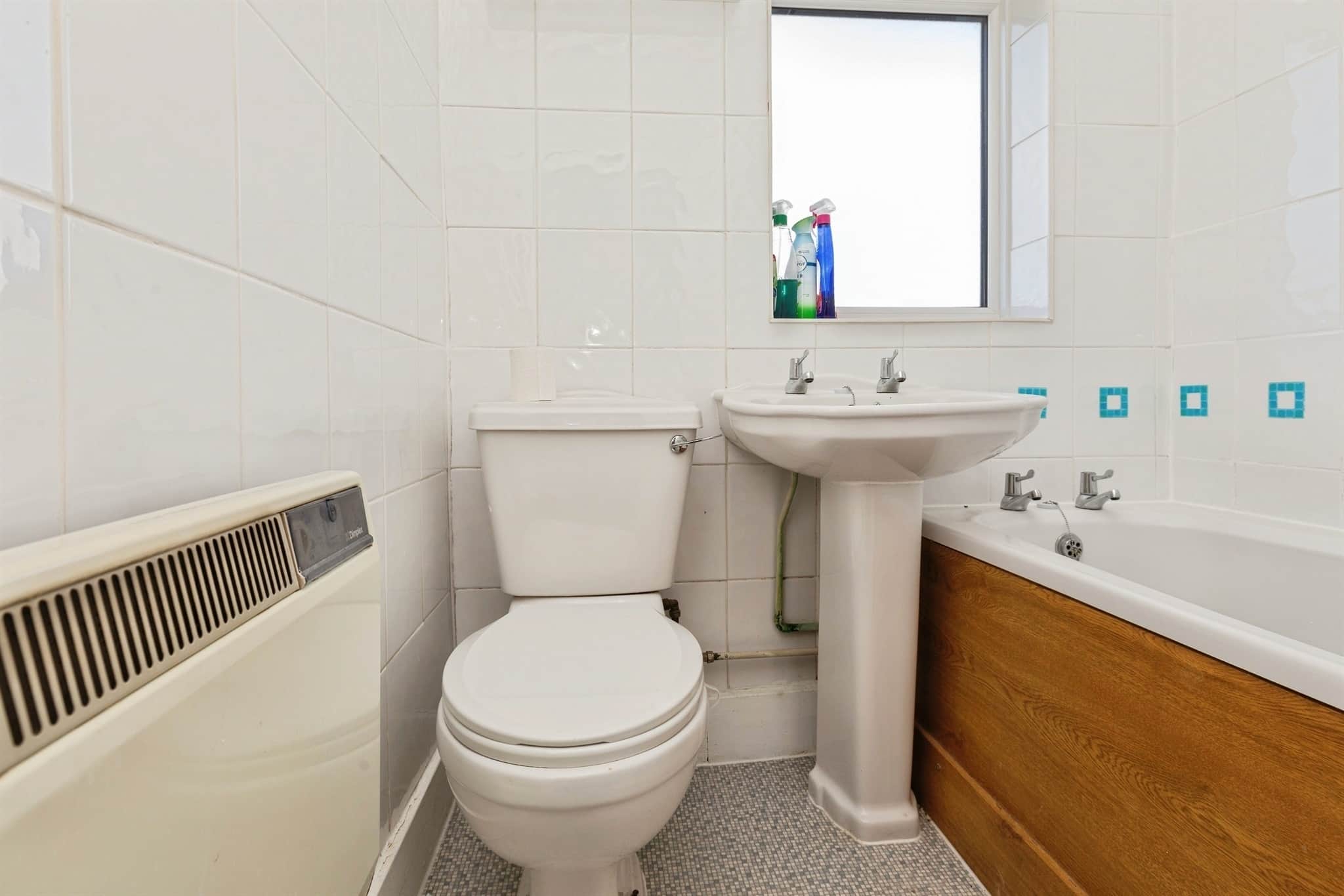 Property at Clinton Crescent, Aylesbury