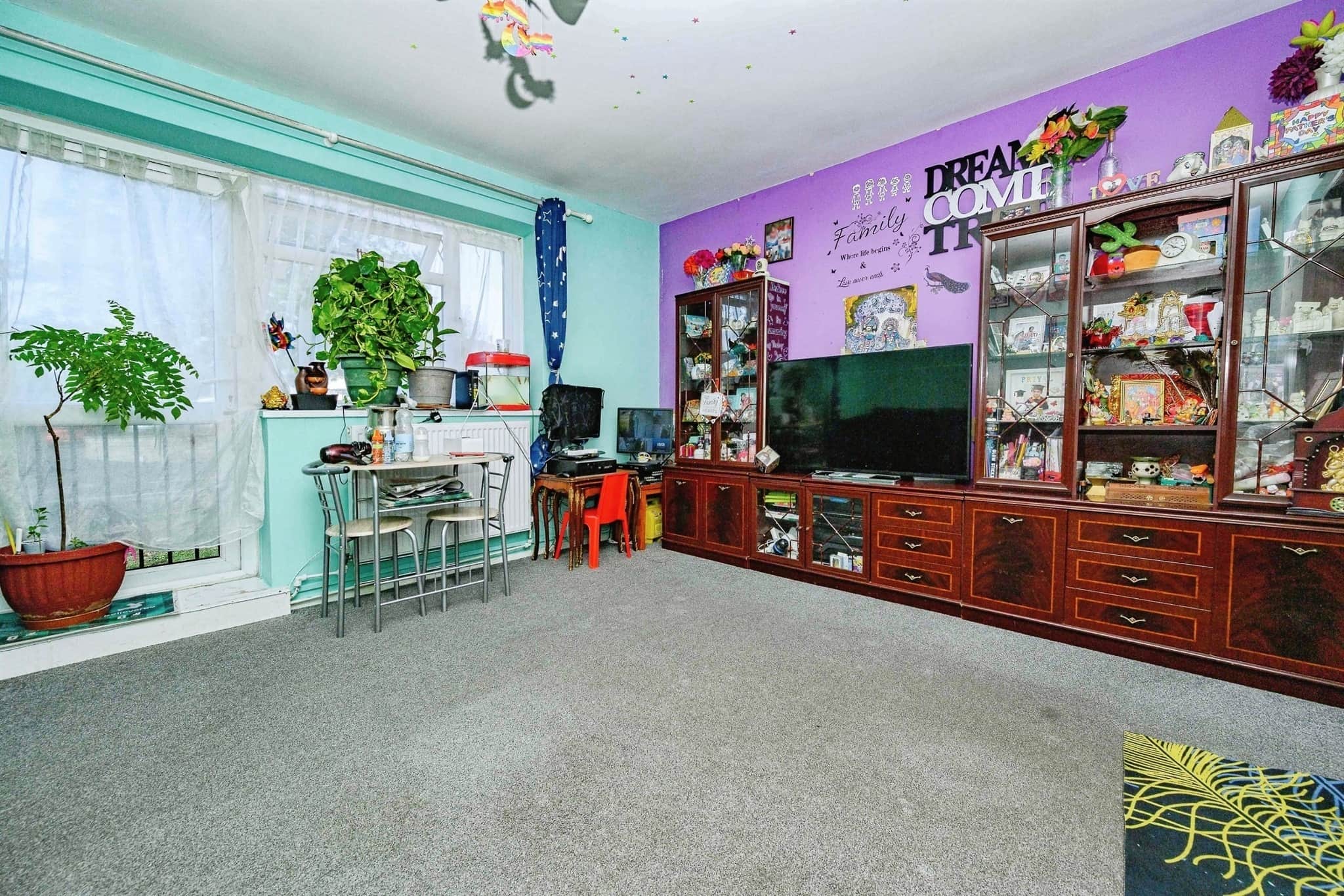 Property at Bennetts End Road, Hemel Hempstead