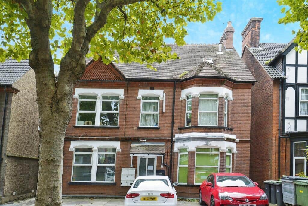 Property at Studley Road, Luton