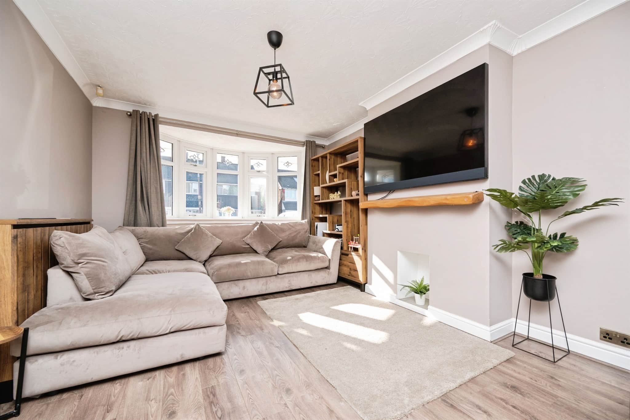 Property at Manorford Avenue, West Bromwich