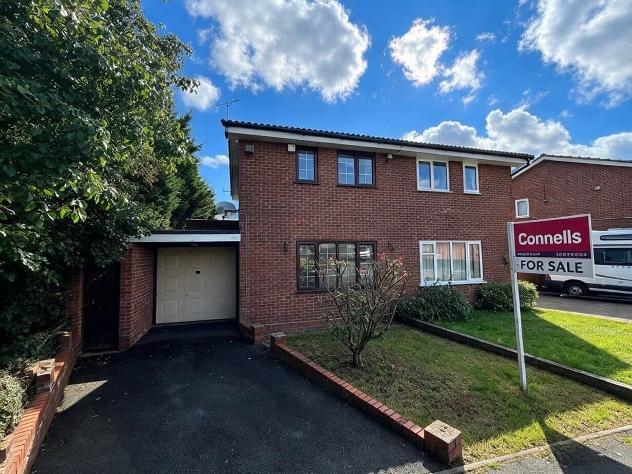 Property at The Downs, Oxley, Wolverhampton