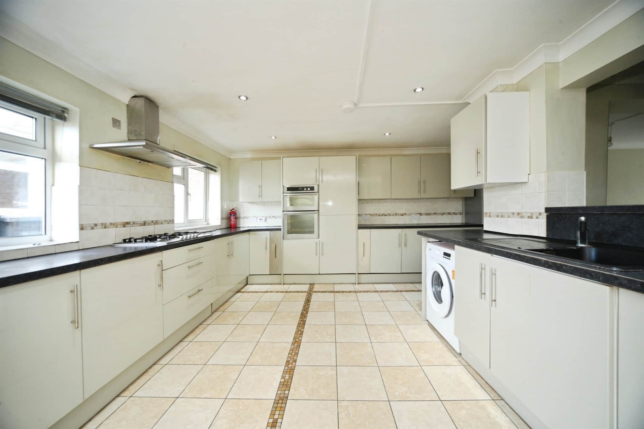 Property at Julius Gardens, Luton
