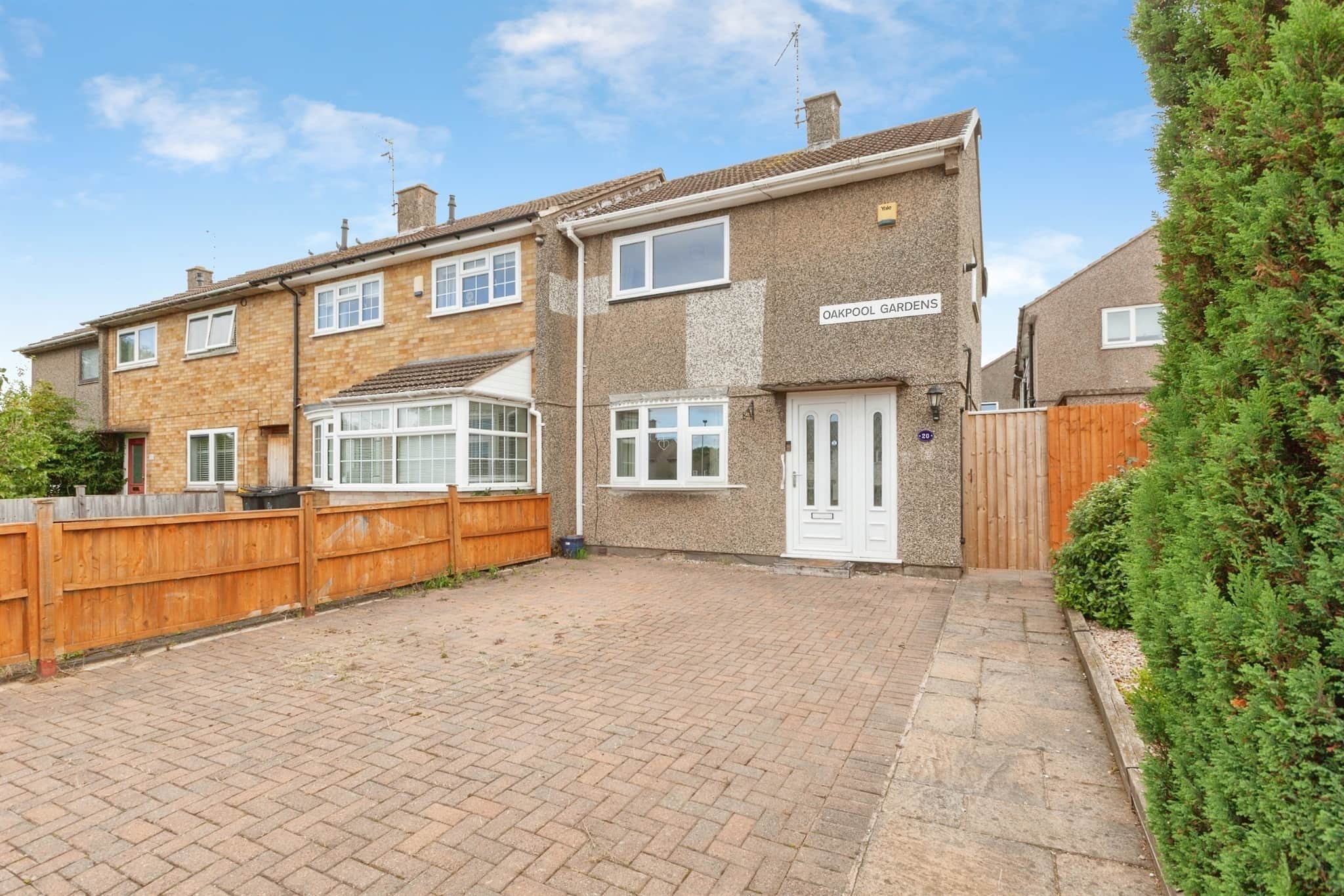 Property at Oakpool Gardens, Leicester