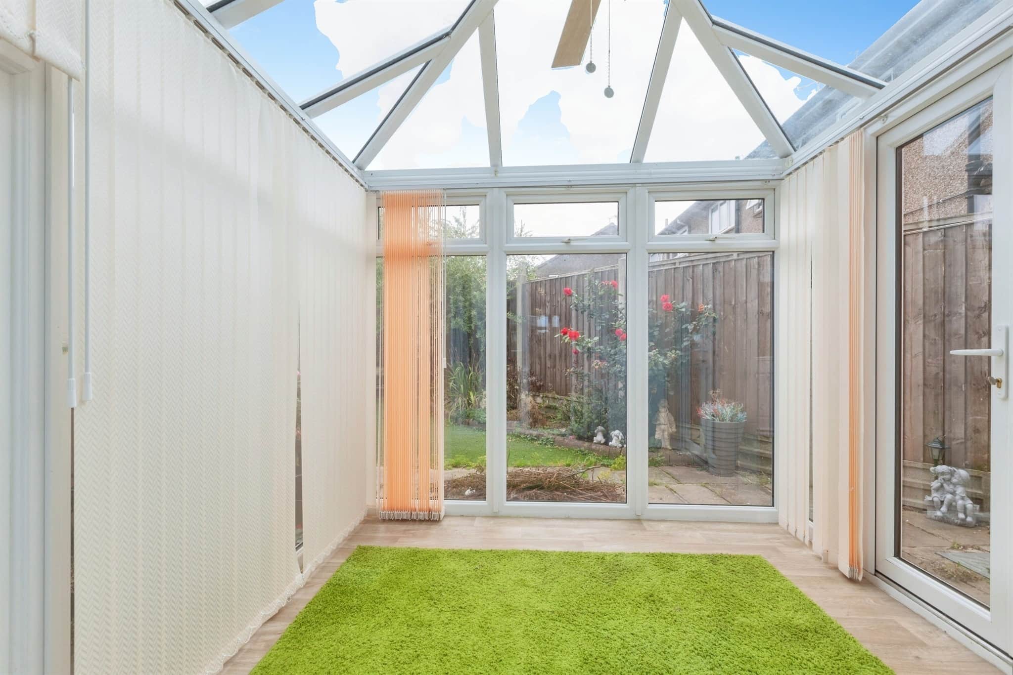 Property at Oakpool Gardens, Leicester