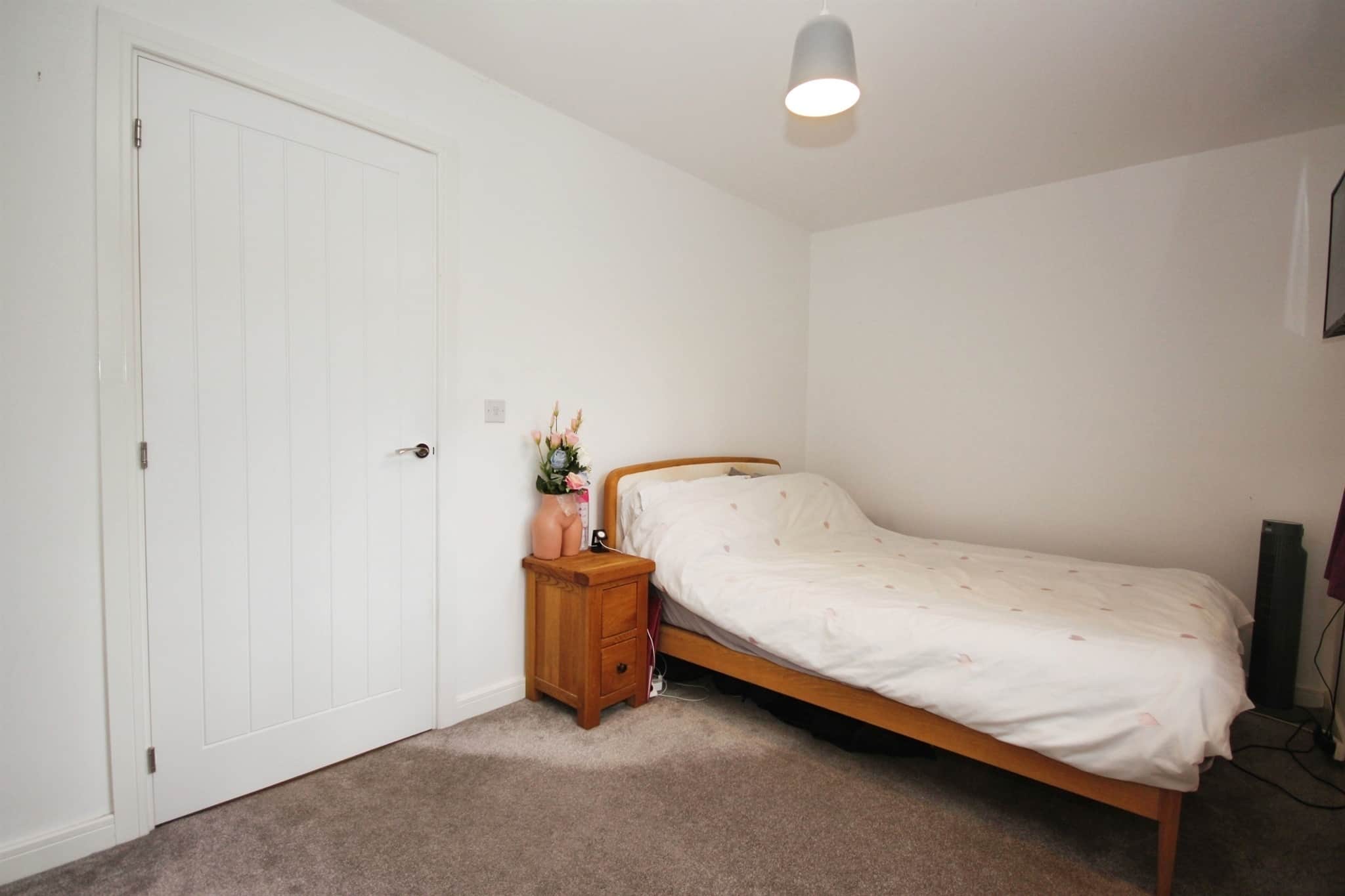 Property at Pattle Close, Lighthorne Heath, Leamington Spa