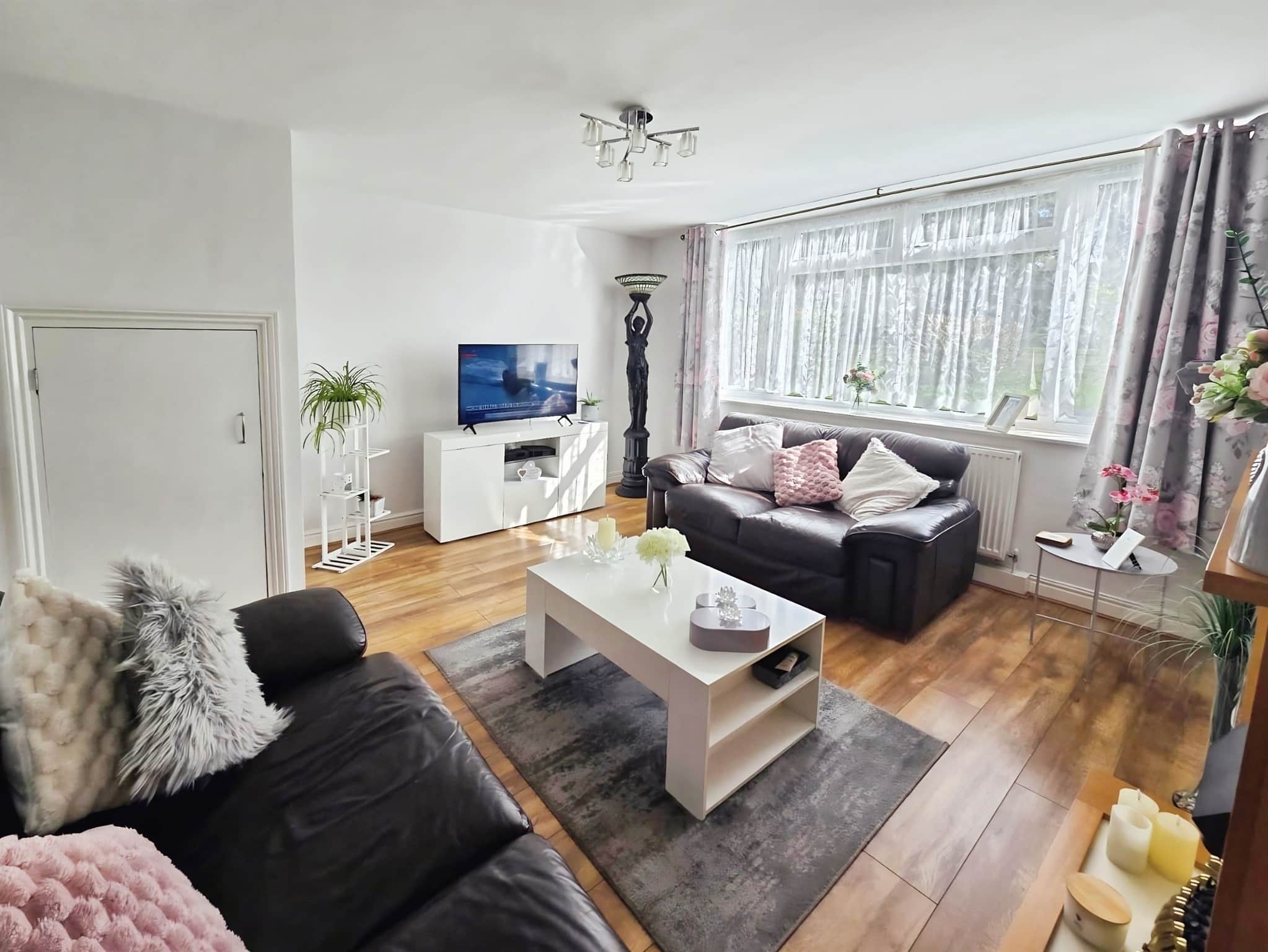Property at Crown Way, Leamington Spa