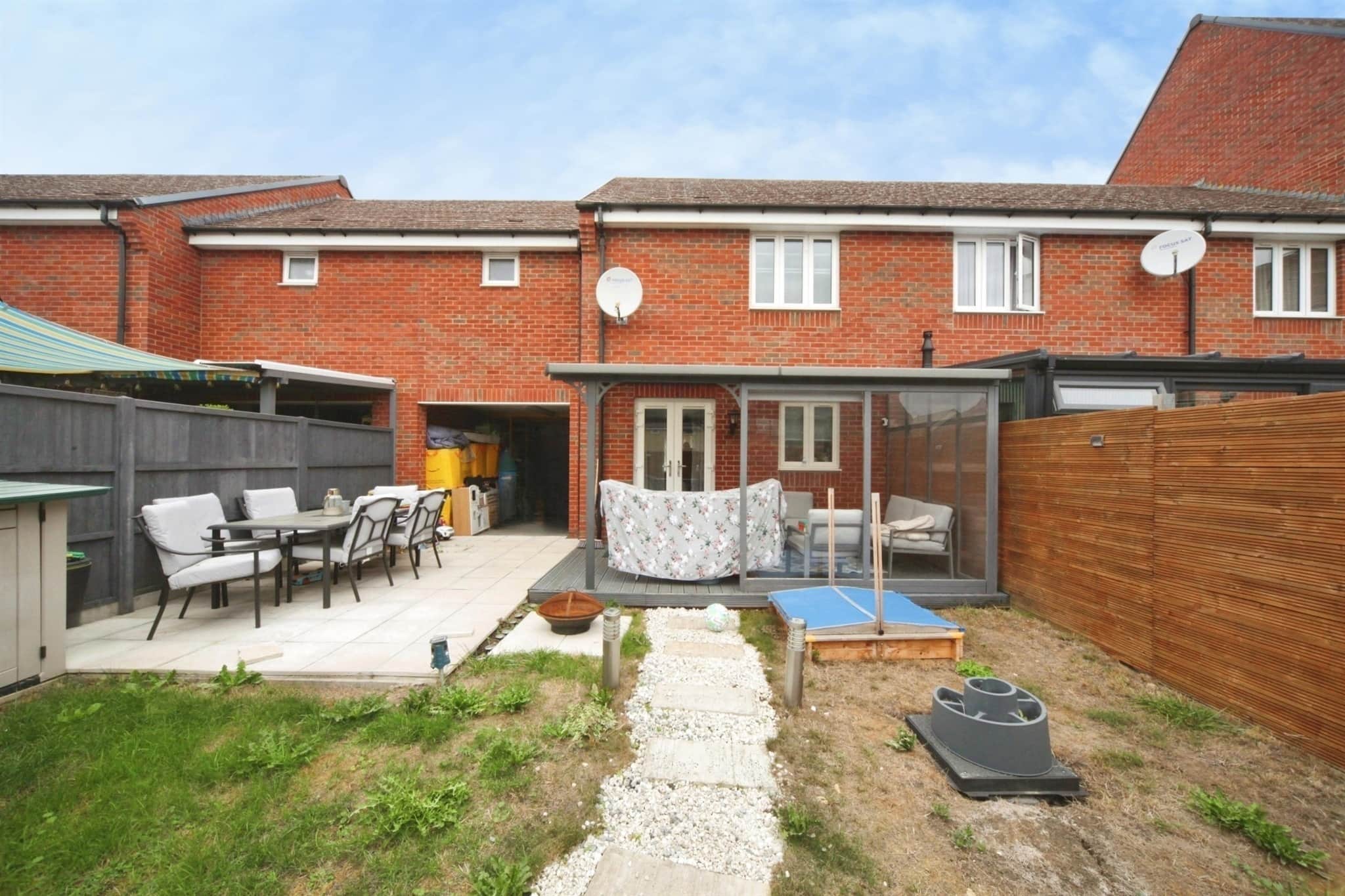 Property at Vauxhall Way, Dunstable