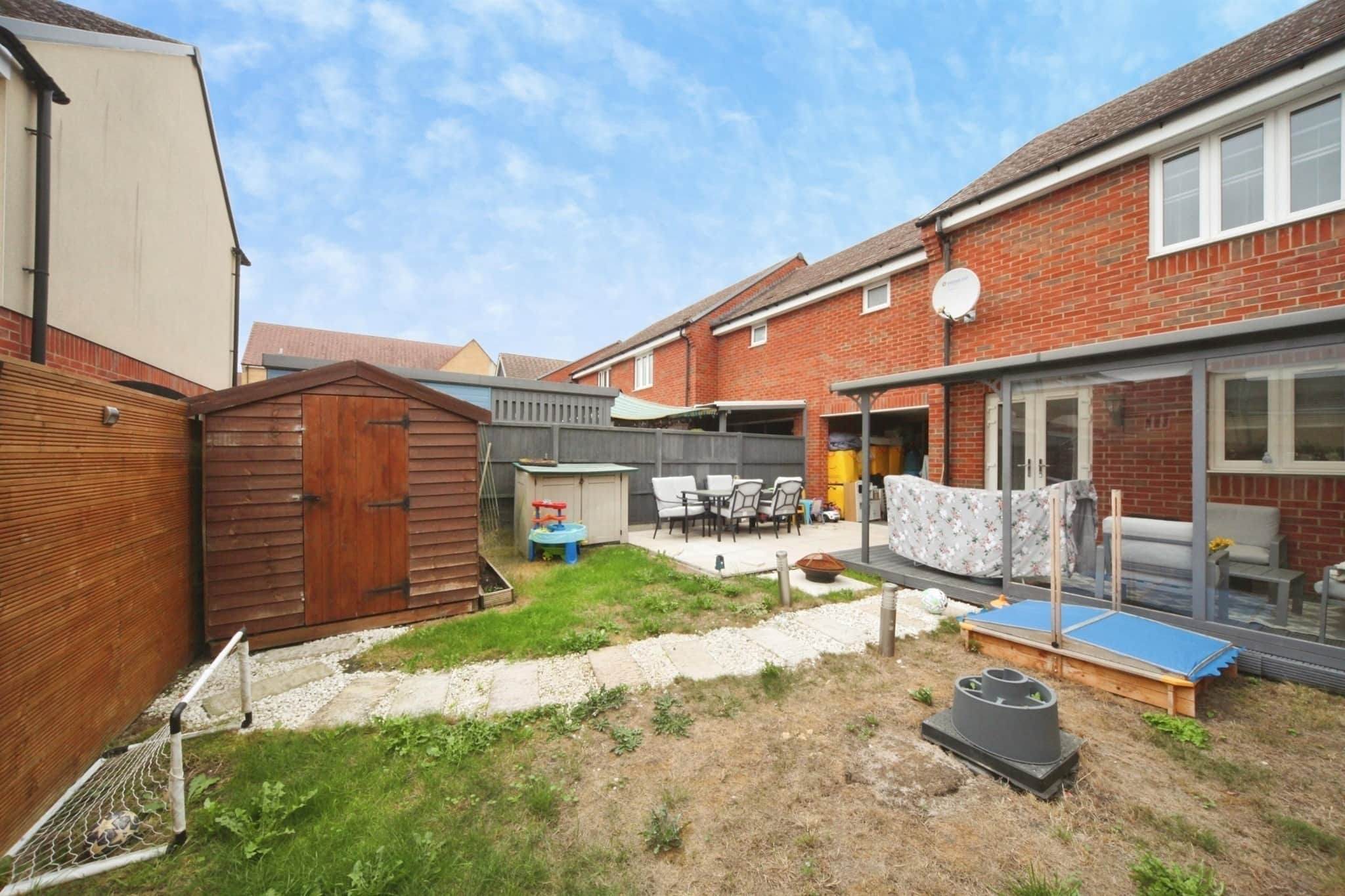 Property at Vauxhall Way, Dunstable