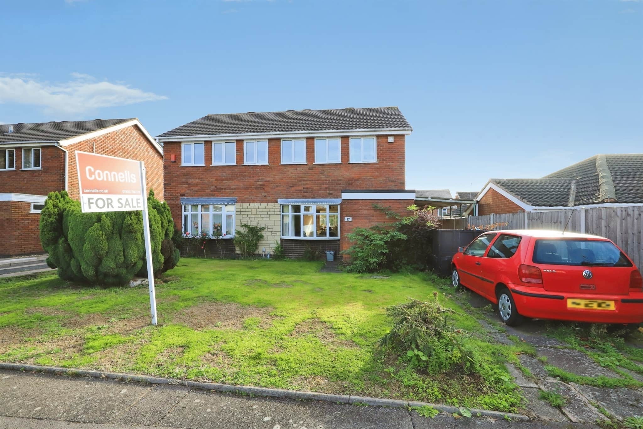 Property at Wardlow Close, Goldthorn Hill, Wolverhampton