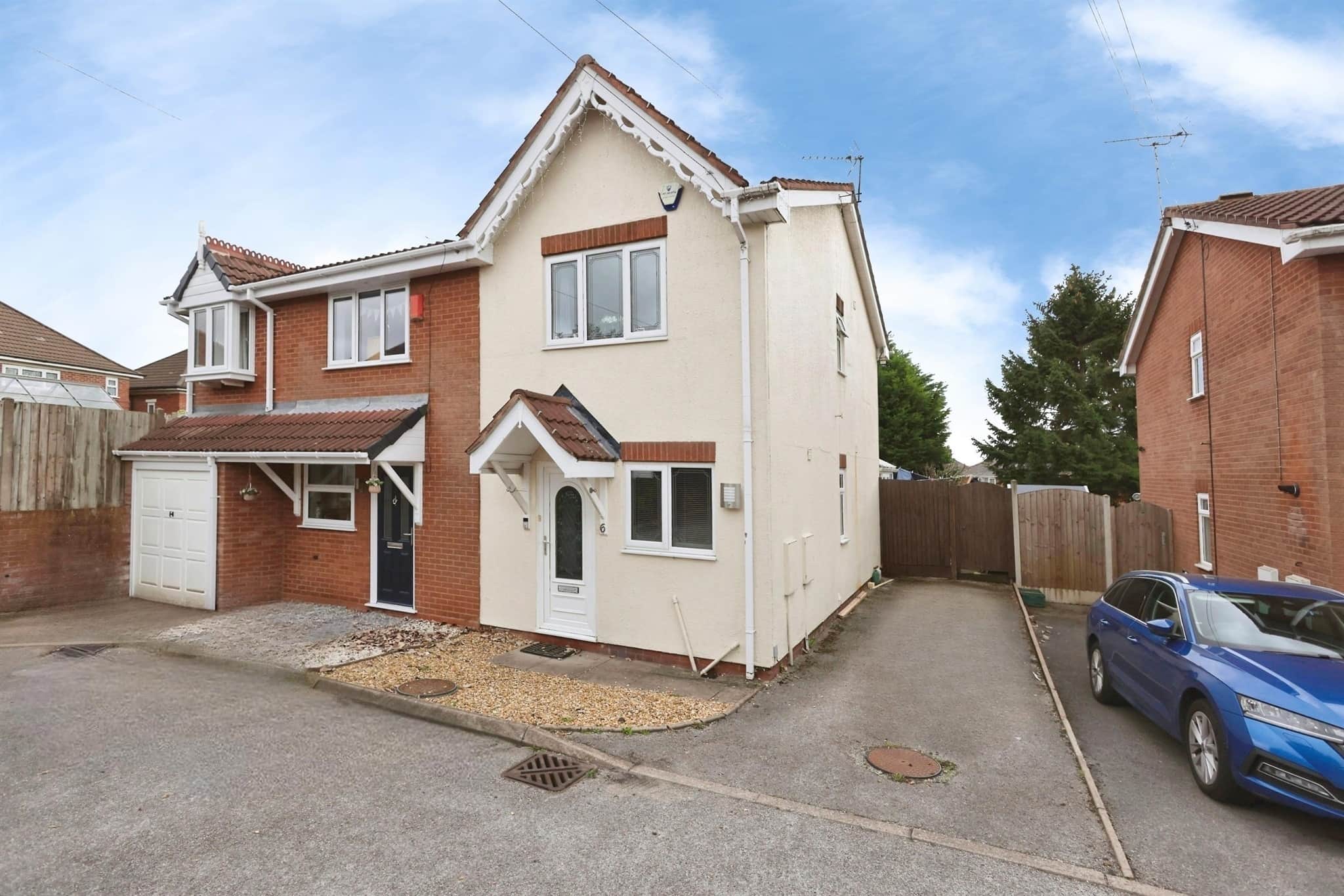 Property at Belle Vue Gardens, Rowley Regis