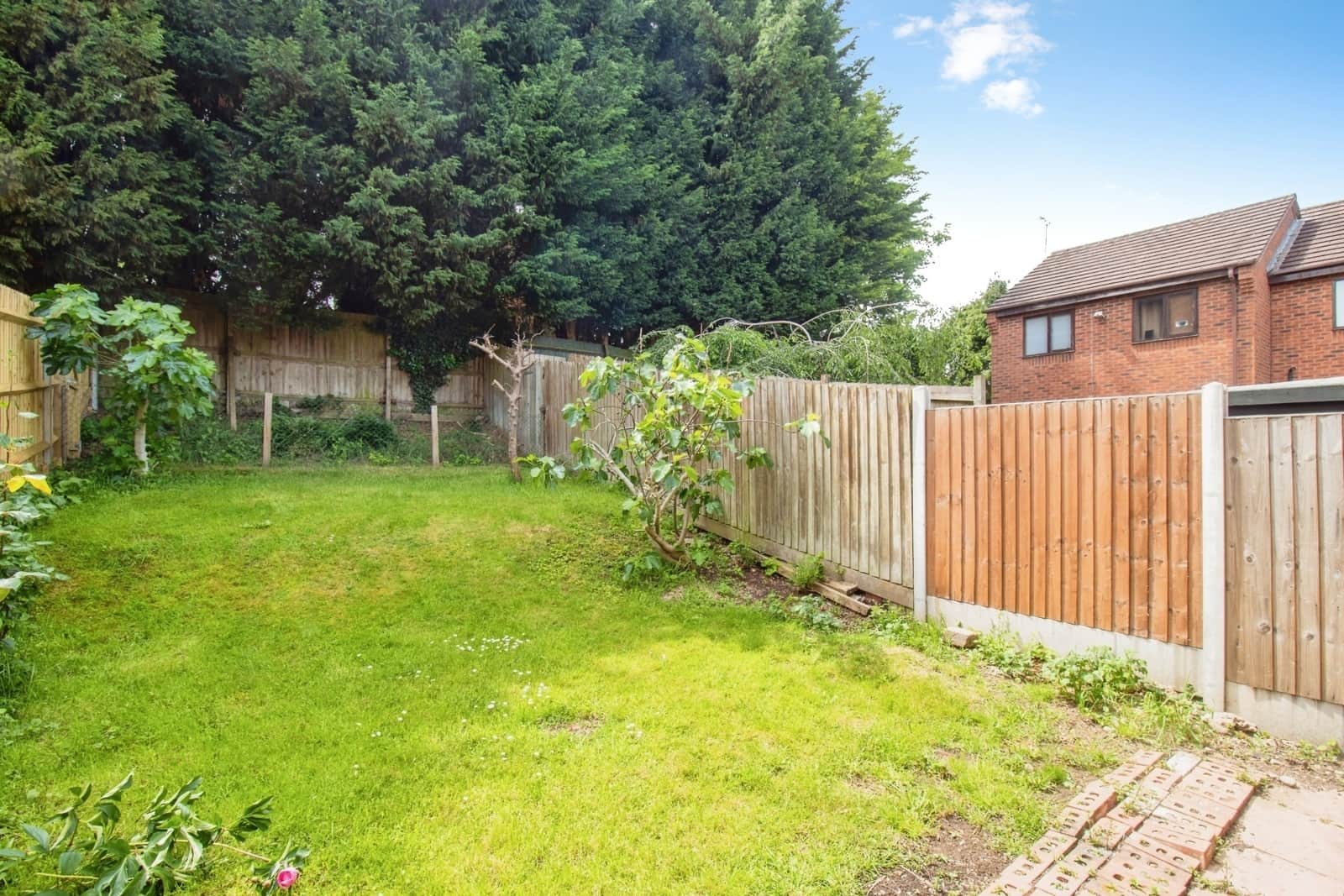 Property at Bakers Lane, Chapelfields, Coventry
