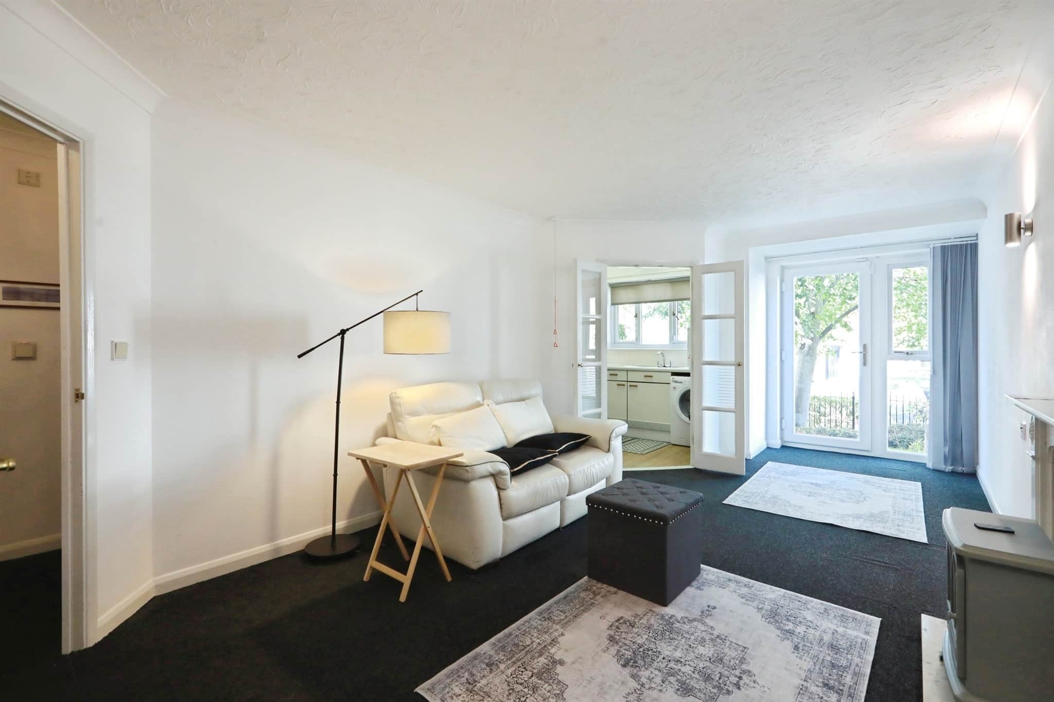 Property at Swan Court, Stratford-Upon-Avon