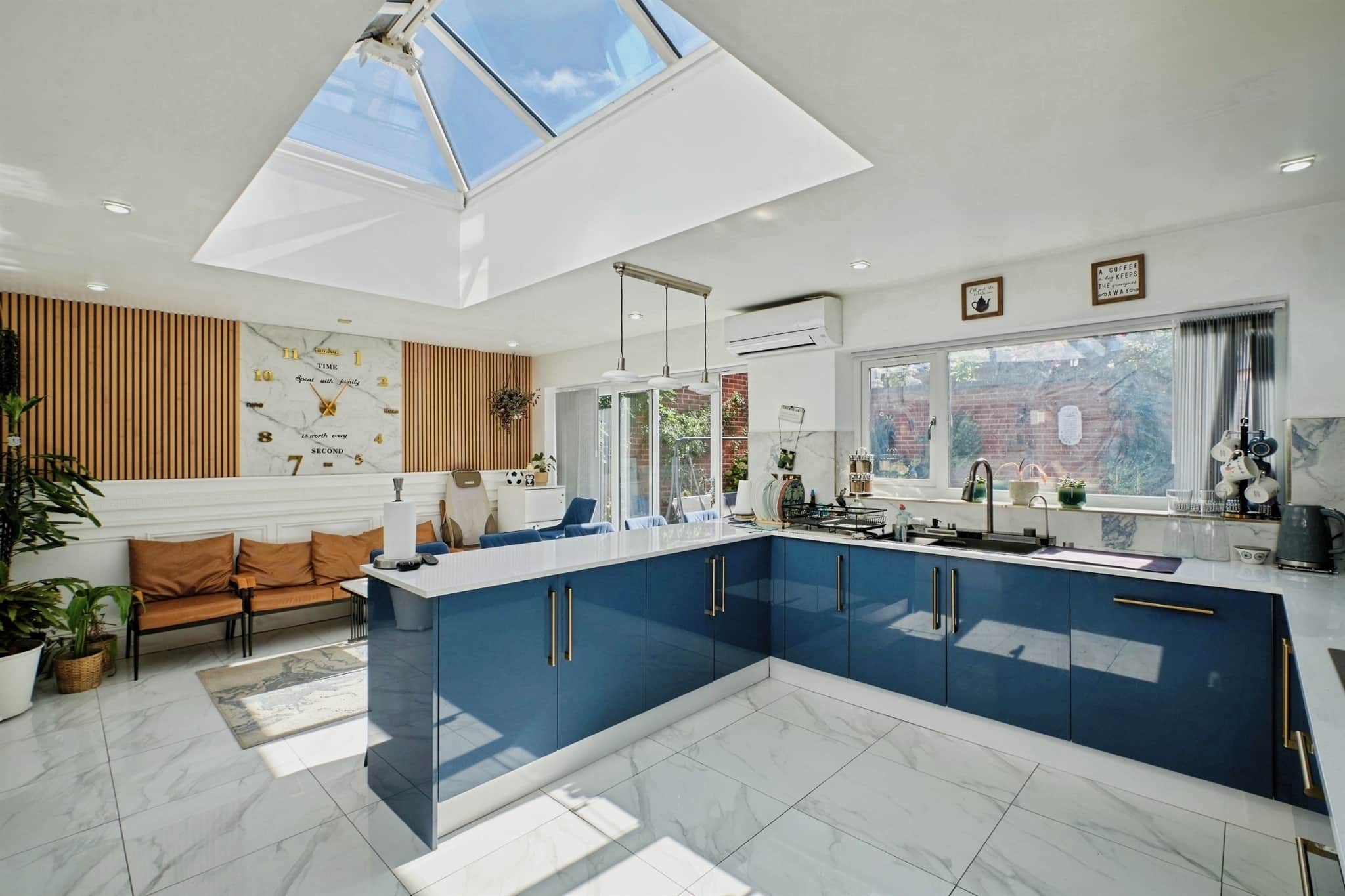 Property at Wyemanton Close, Birmingham