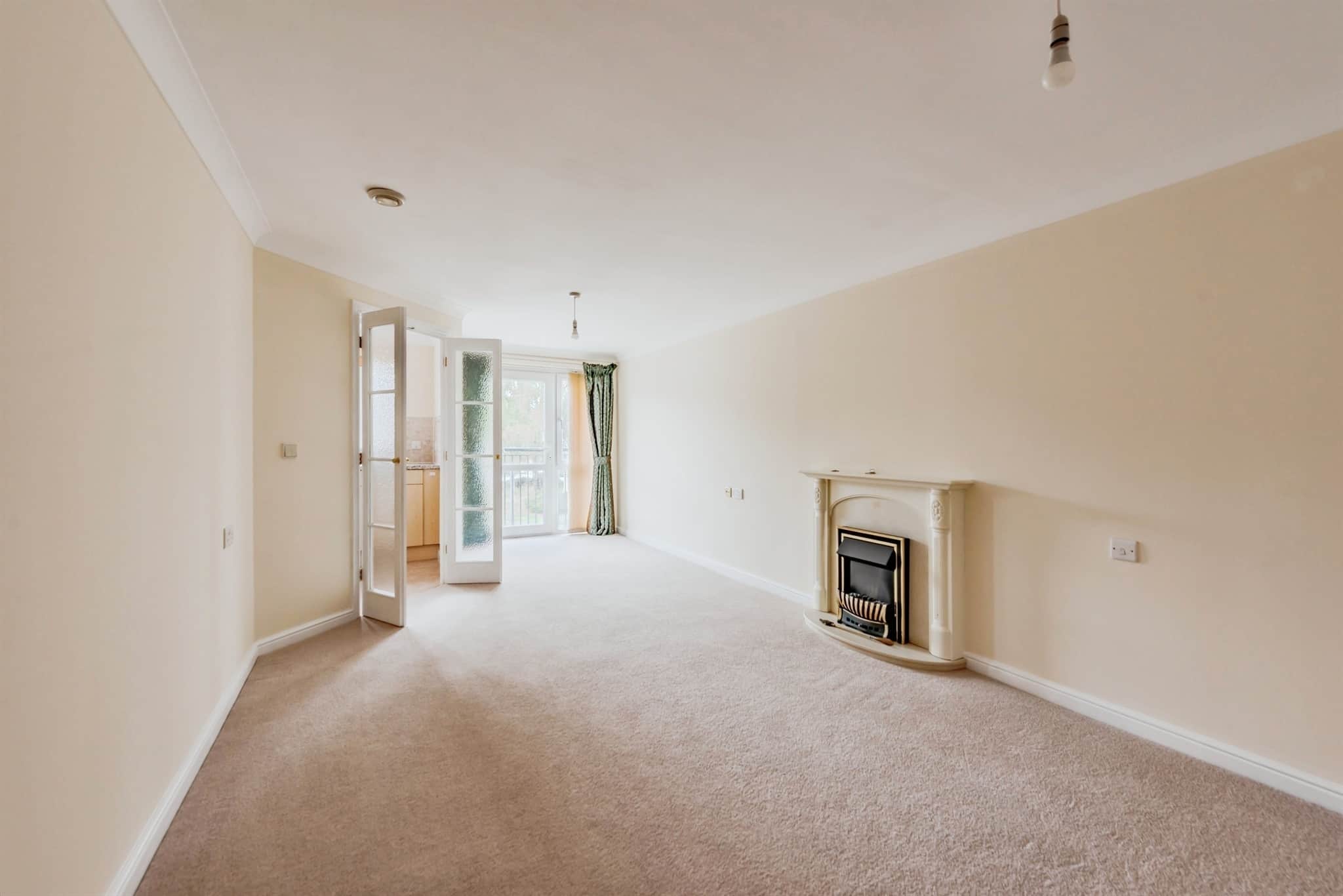 Property at Linkfield Lane, Redhill