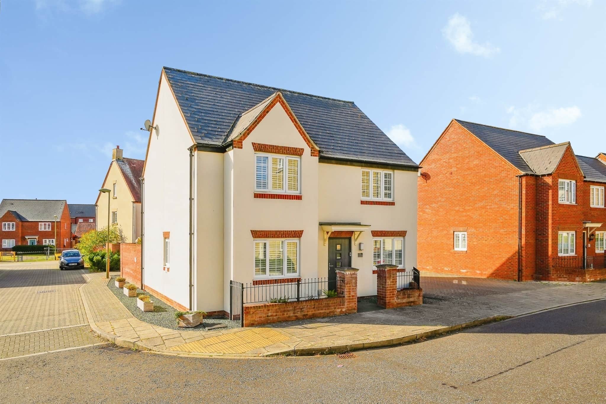 Property at Ascot Way, Bicester
