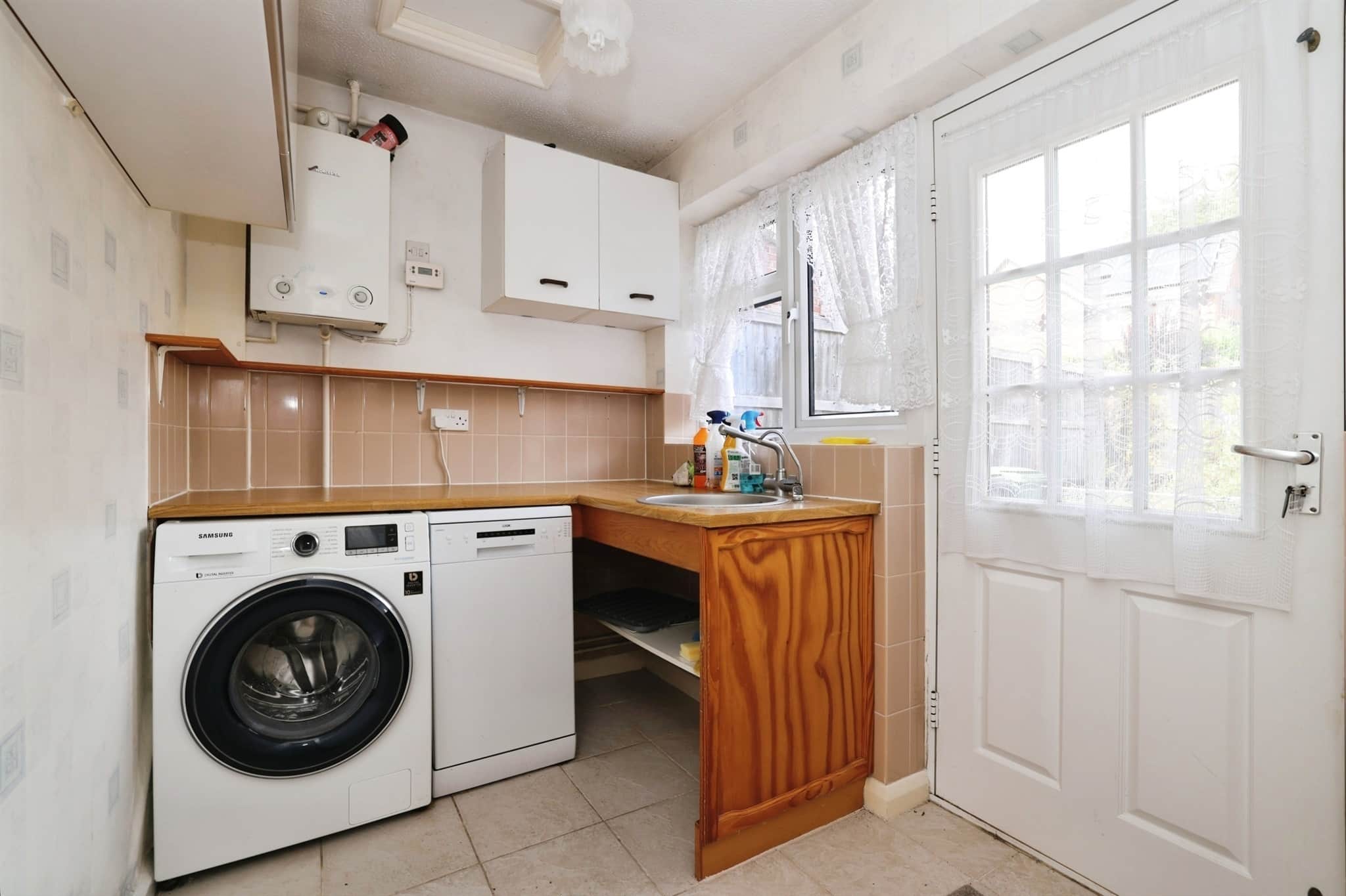 Property at Ebor Paddock, Calne