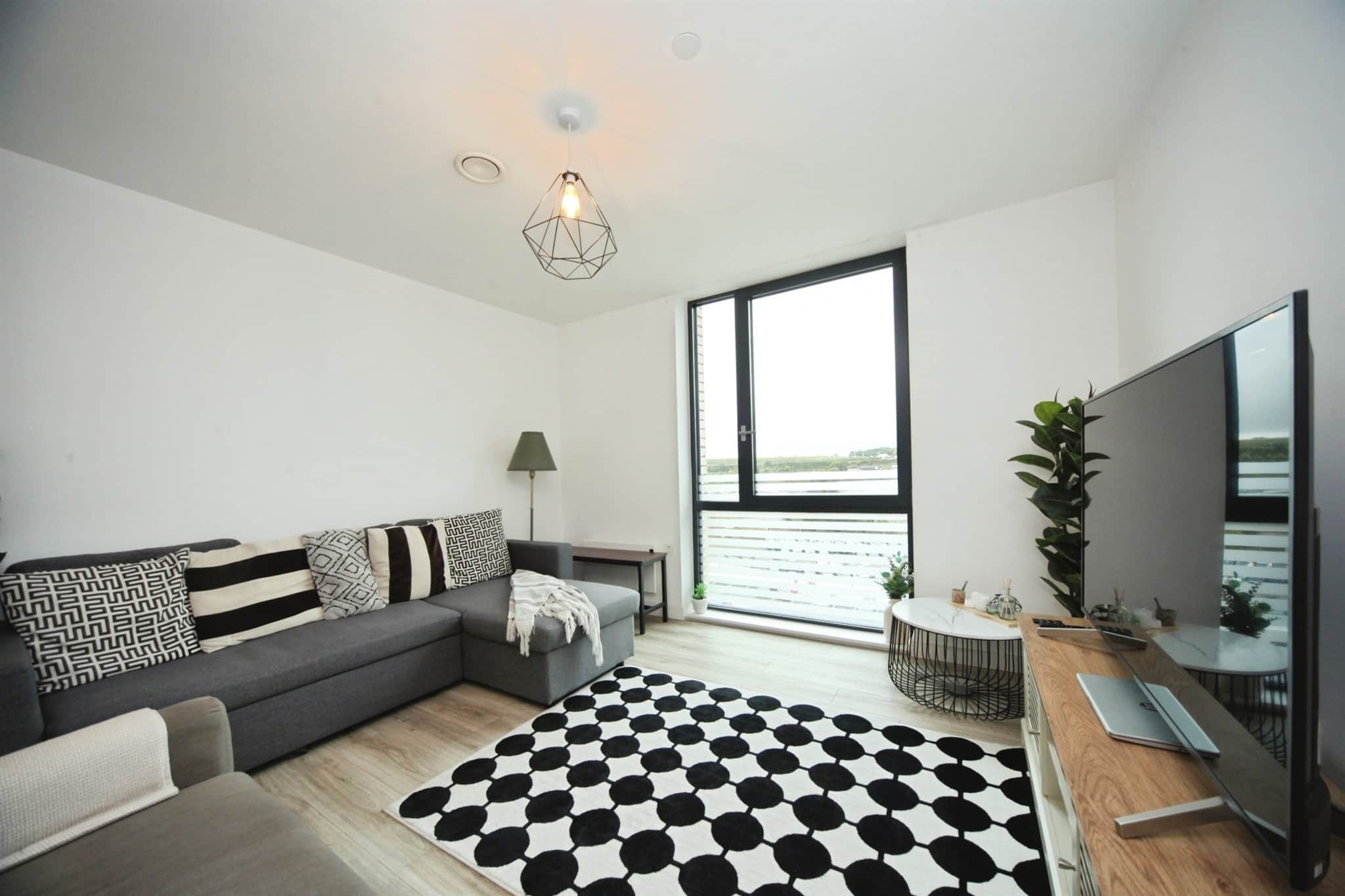 Property at Kimpton Road, Luton