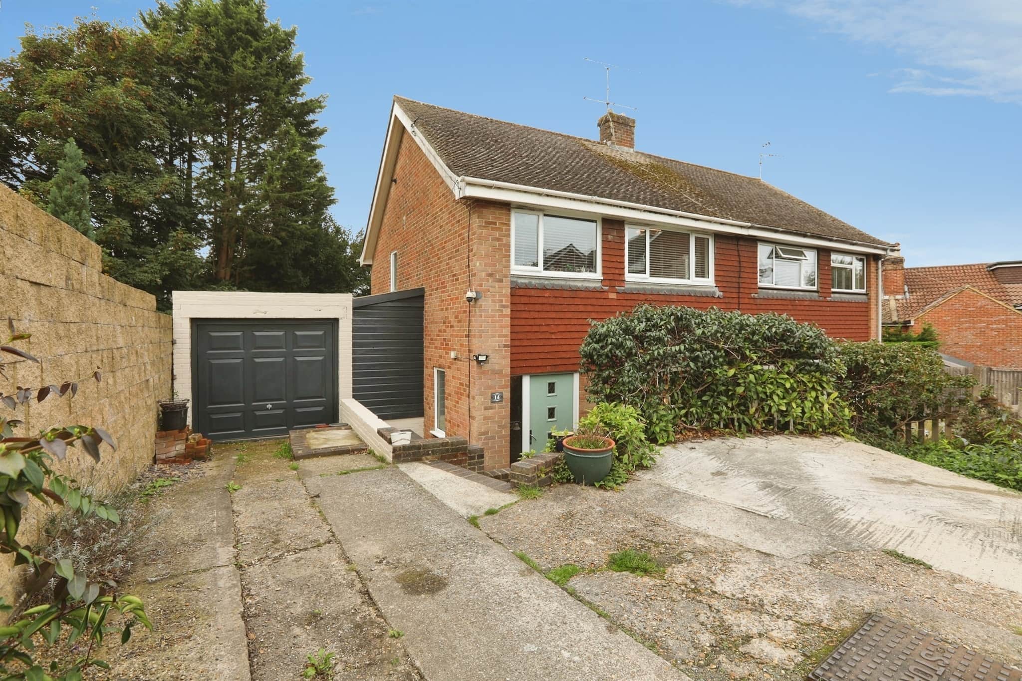 Property at Woods Hill Close, Ashurst Wood, East Grinstead