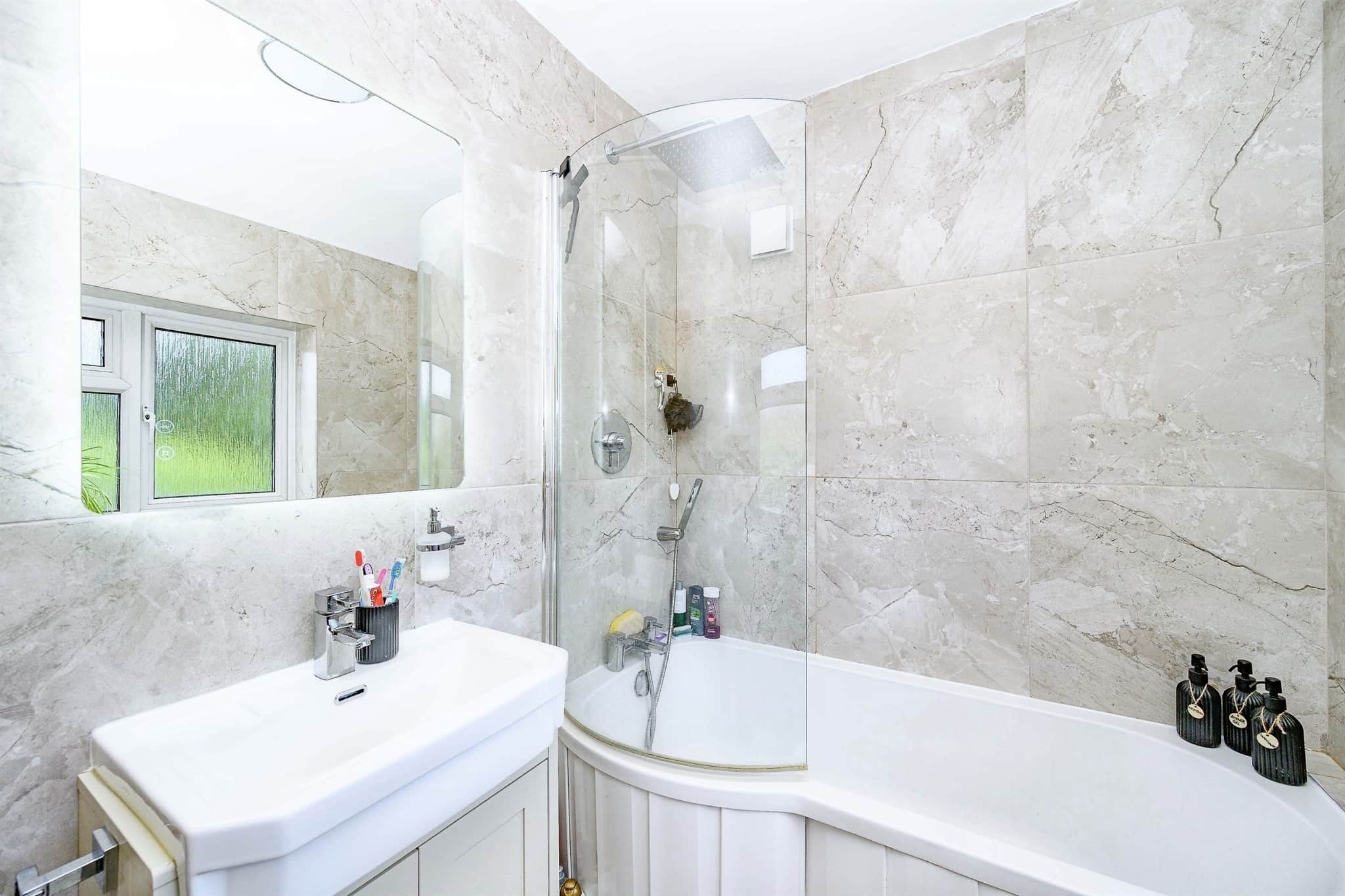 Property at Coates Way, Watford