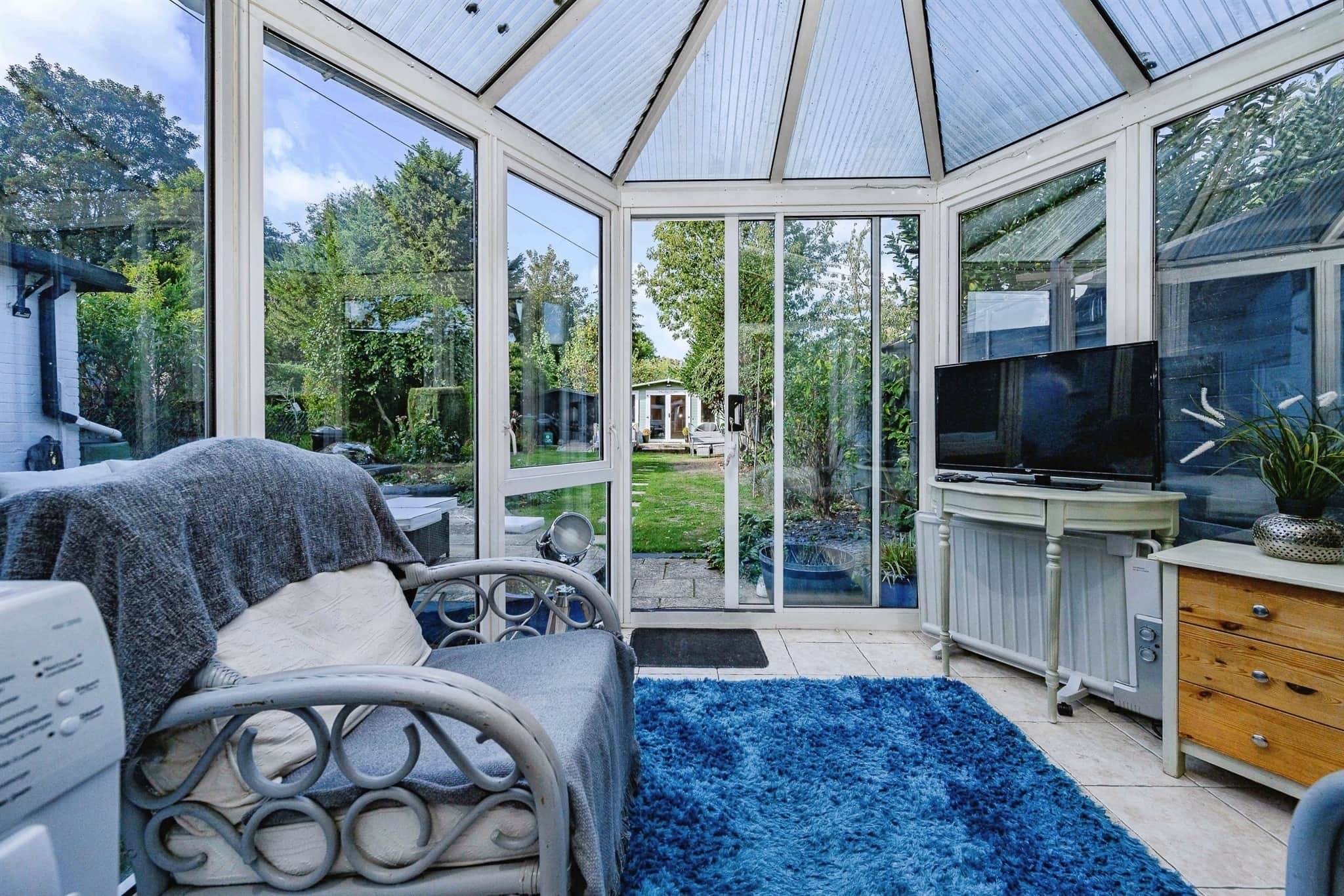 Property at Coates Way, Watford