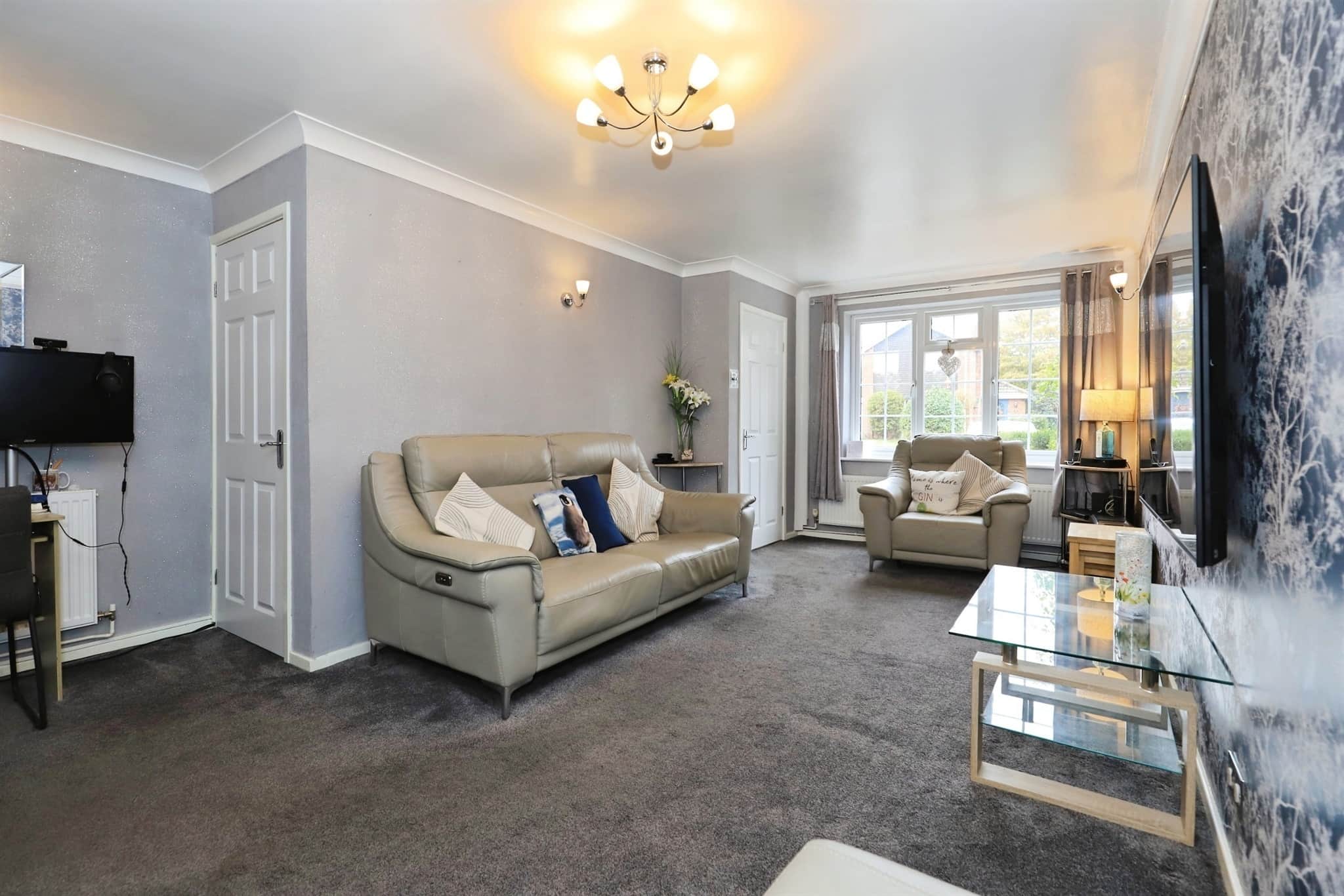 Property at Mere Oak Road, Perton, Wolverhampton
