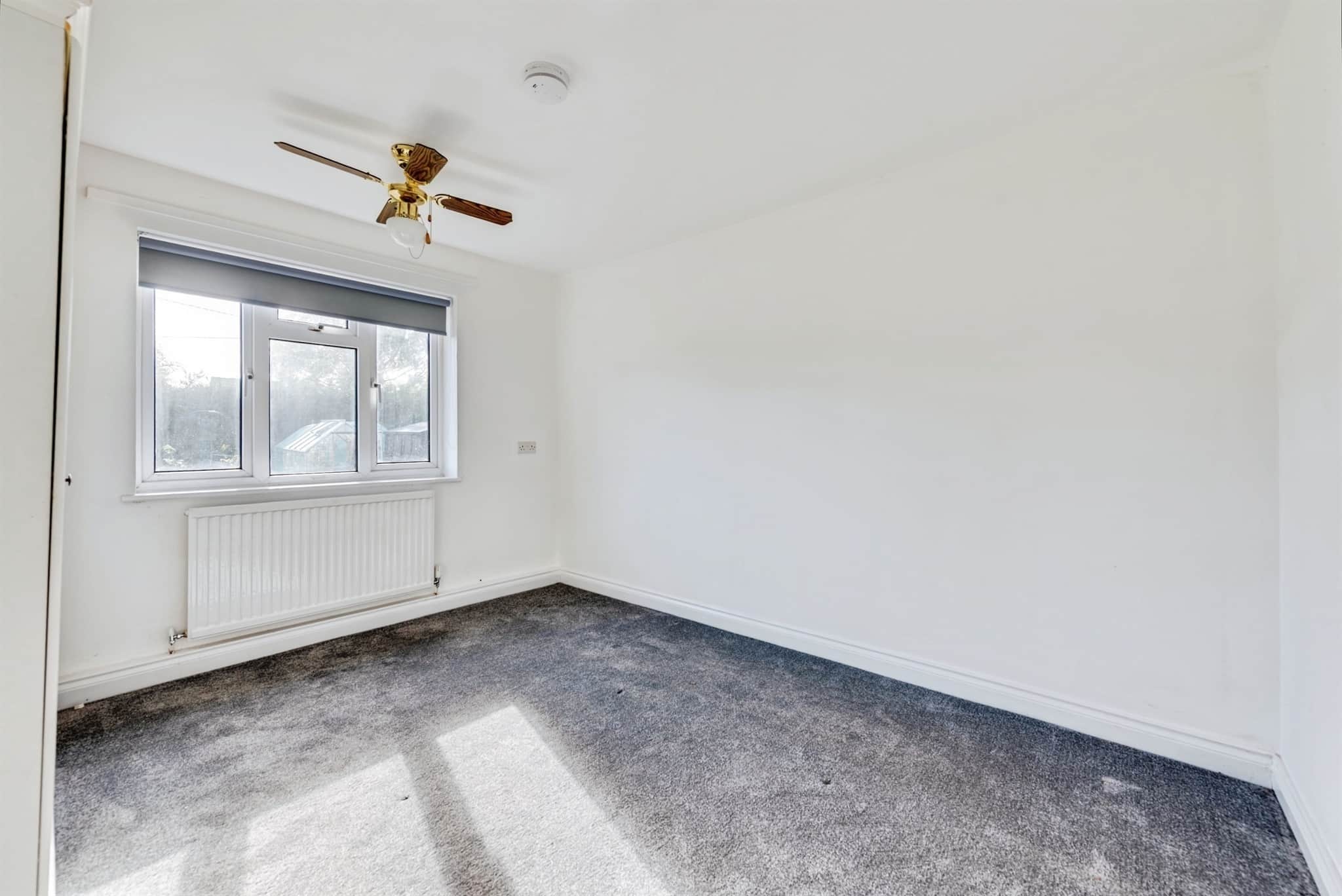 Property at Foxwood Close, Aston, Bampton