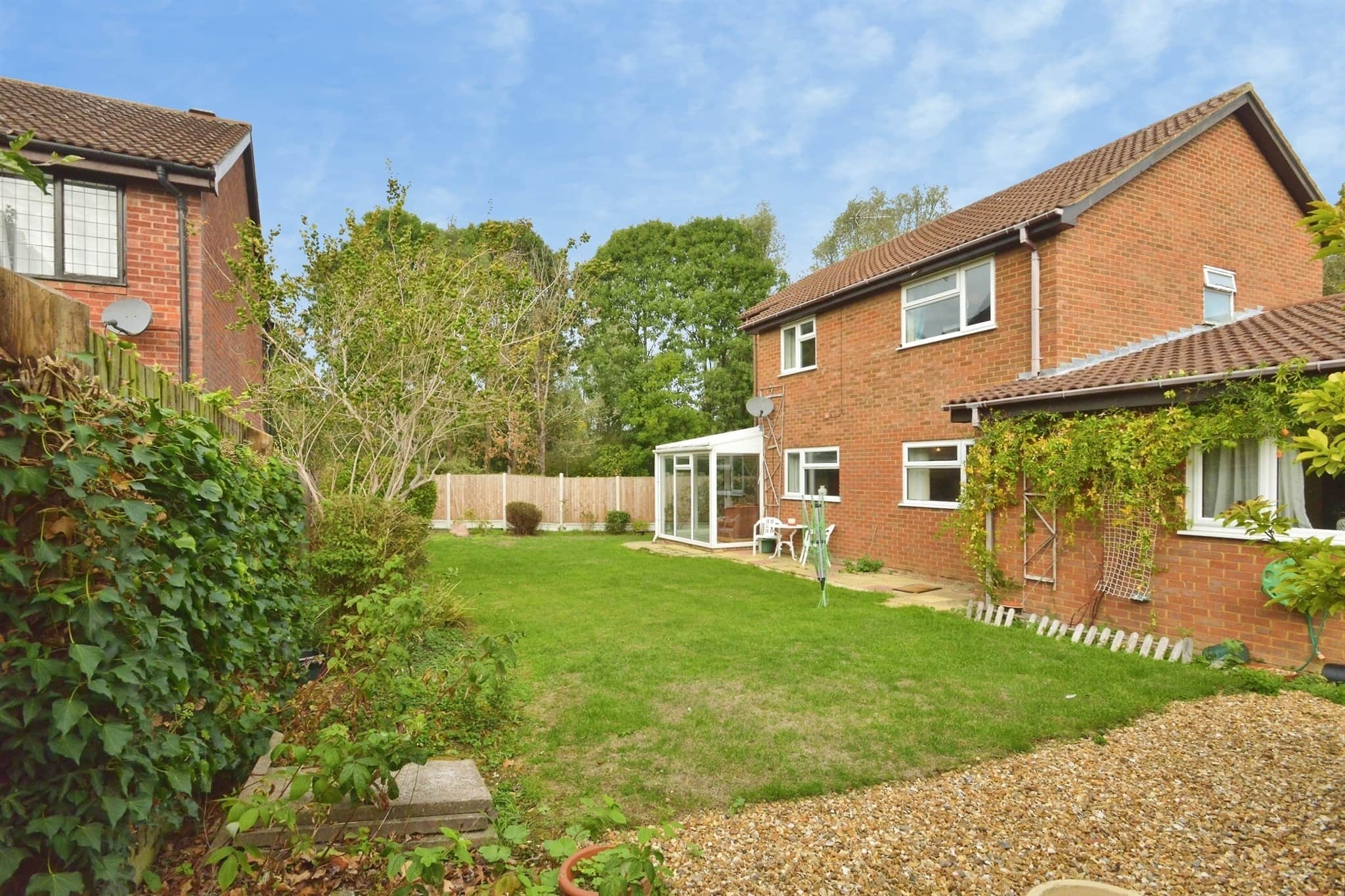 Property at Brendon Court, Furzton, Milton Keynes