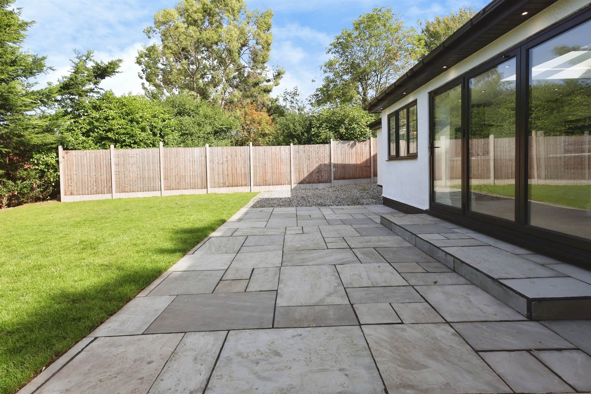 Property at Chawn Hill Close, Stourbridge
